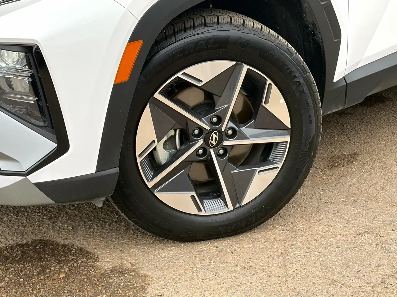 Hyundai TUCSON снимка Hyundai TUCSON