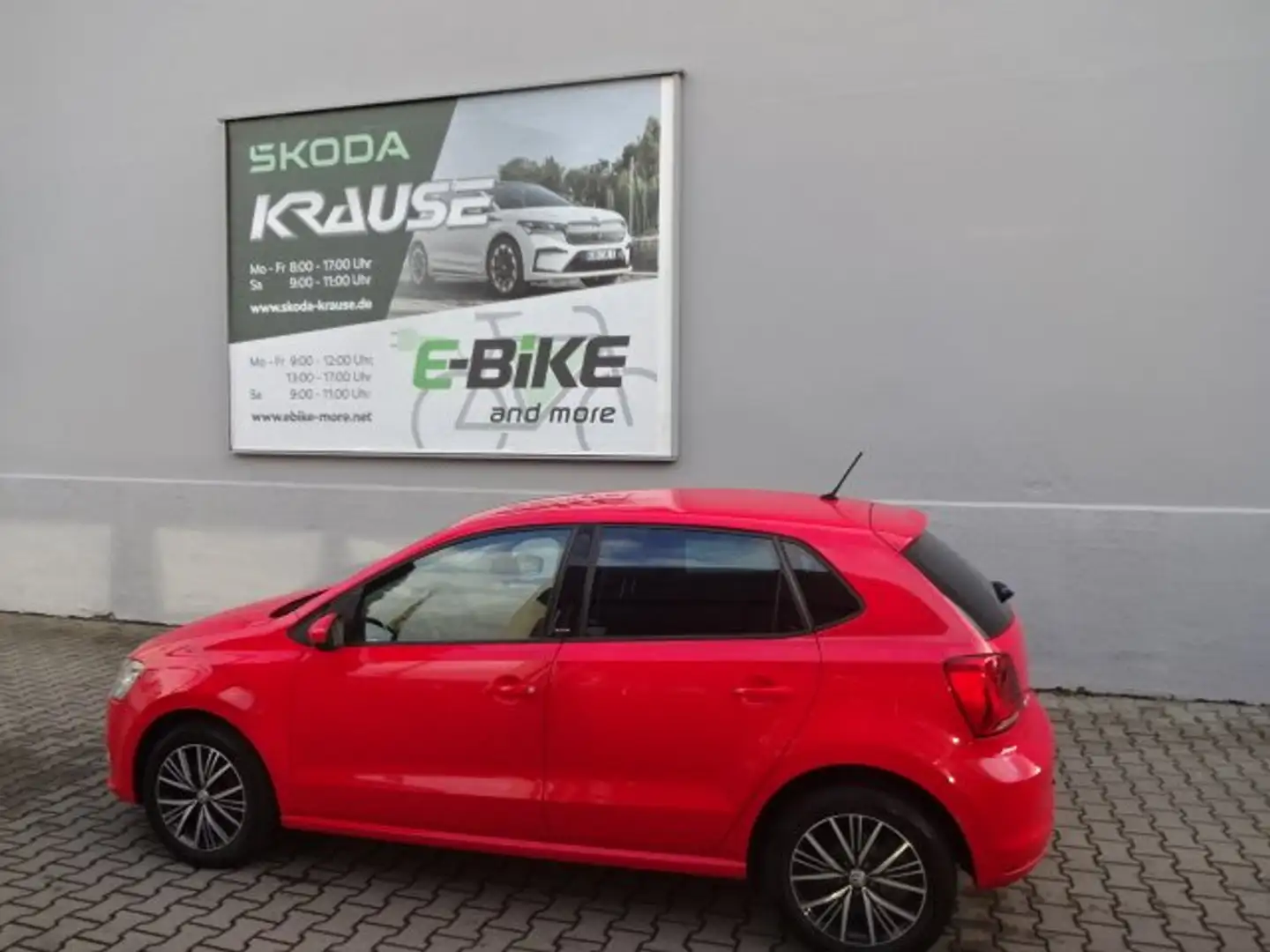 Volkswagen Polo SONDERMODELL "Allstar" Rot - 1