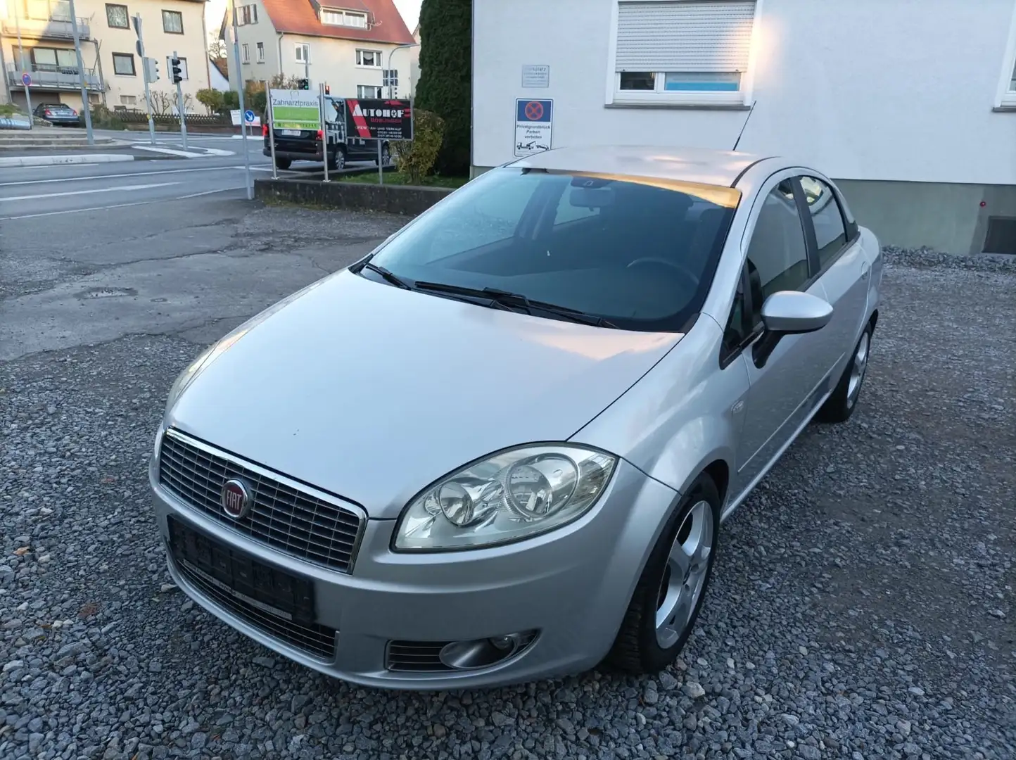 Fiat Linea 1.4 Dynamic**EURO 4**KLIMA**TÜV NEU**ALU** Silber - 2