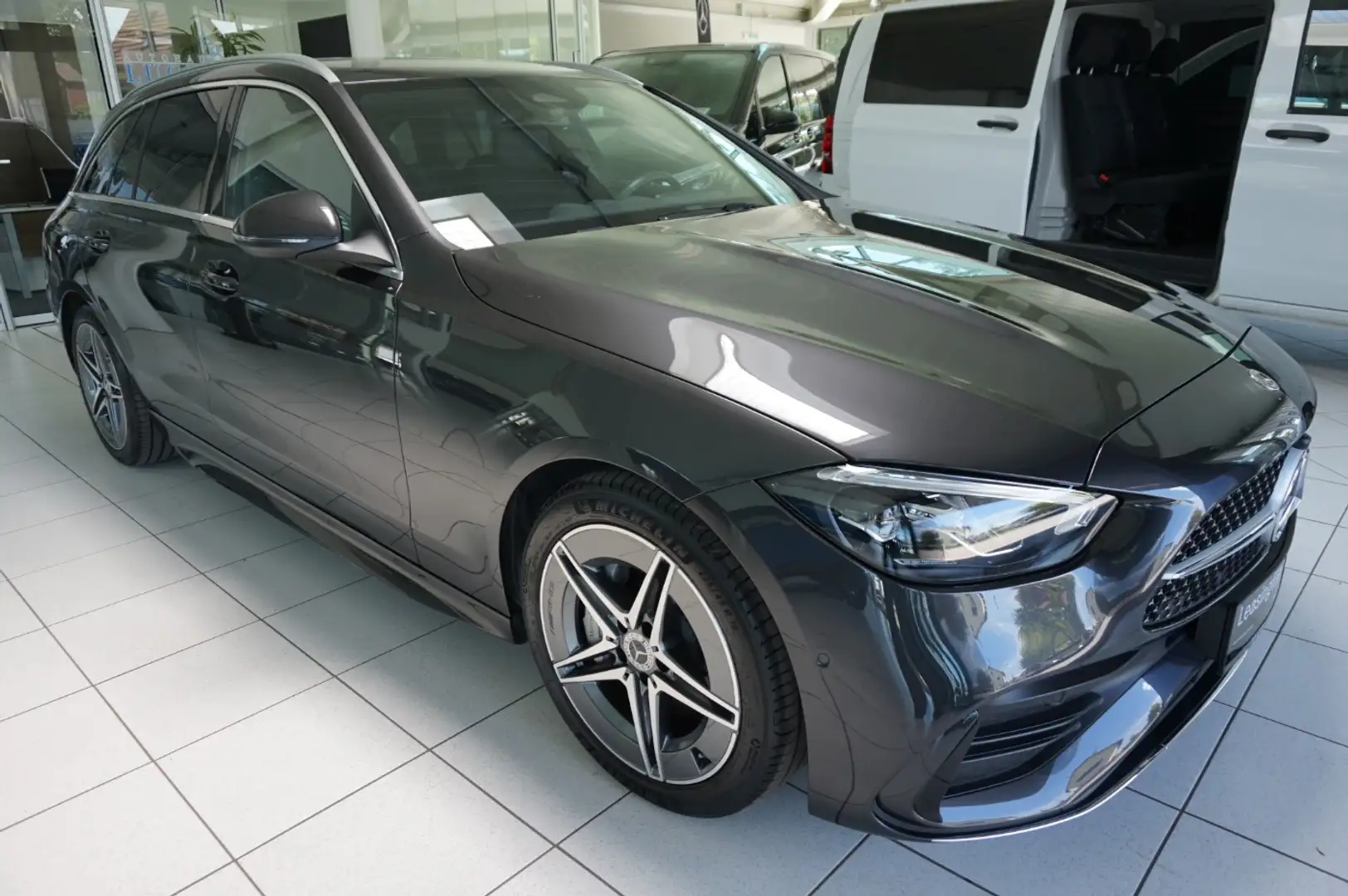 Mercedes-Benz C 200 d T-Modell AMG RKam PTS Shz LED eHeck Ambi Grau - 1