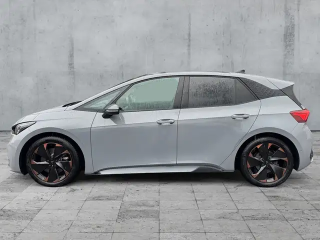 Cupra Born view 4