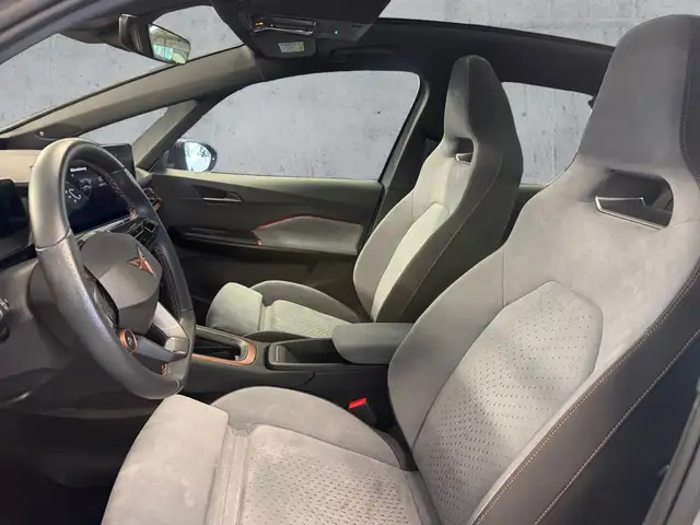 Cupra Born view 12