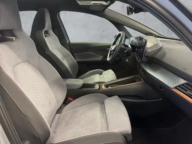 Cupra Born view 13