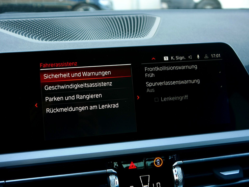 BMW 330 e PHEV xDrive Aut. — photo 15