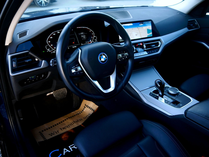 BMW 330 e PHEV xDrive Aut. — photo 9