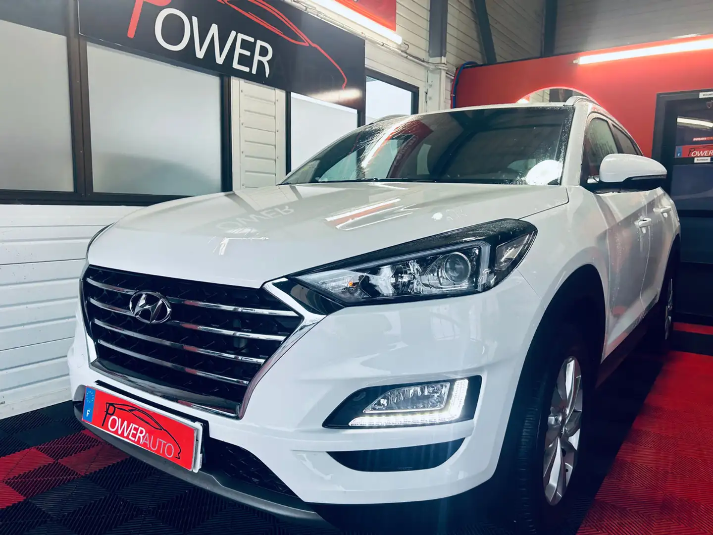 Hyundai TUCSON 1.6 crdi 196056KMS Blanc - 1