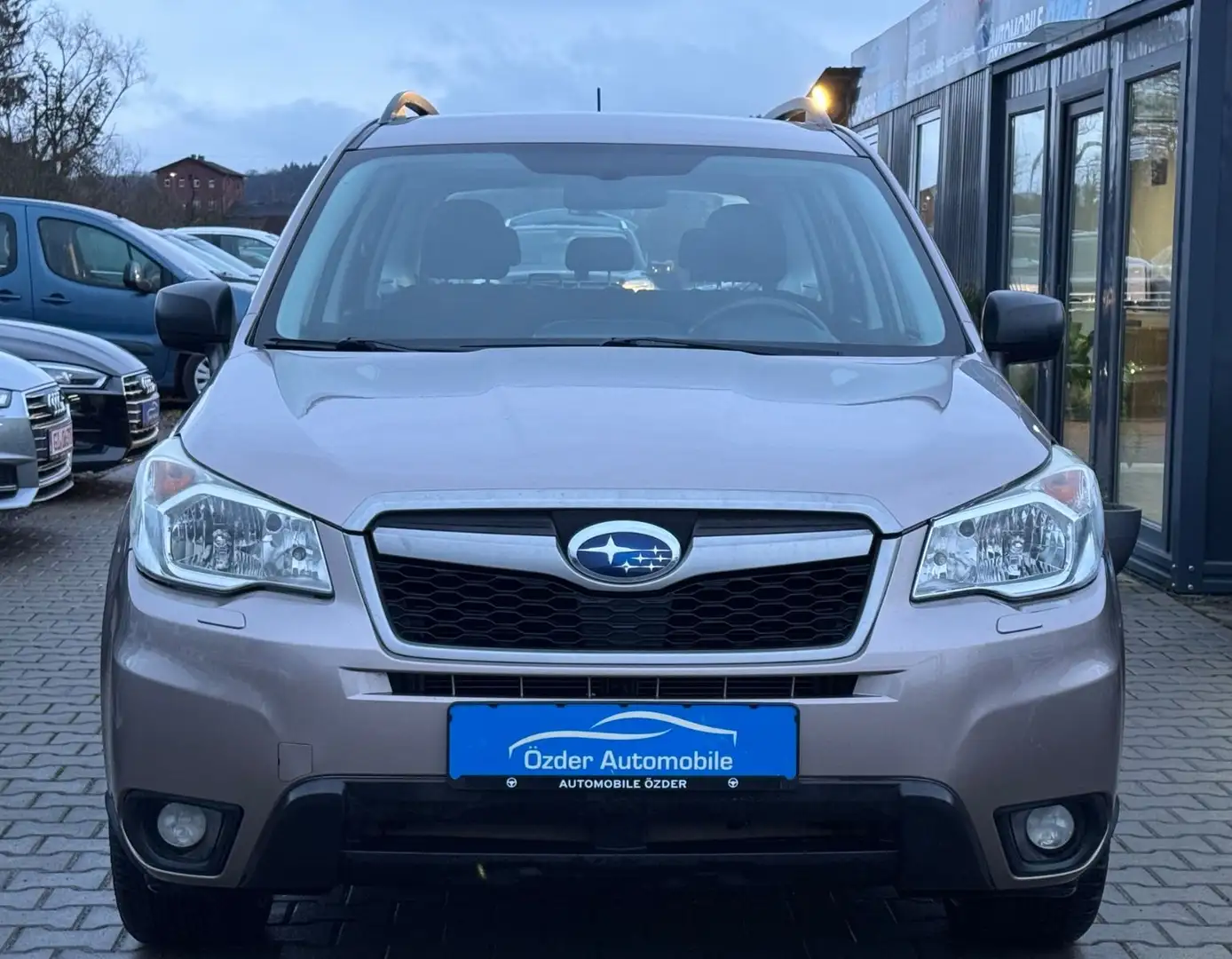 Subaru Forester 2.0 Diesel Active 4X4+TÜV Neu+ Or - 2