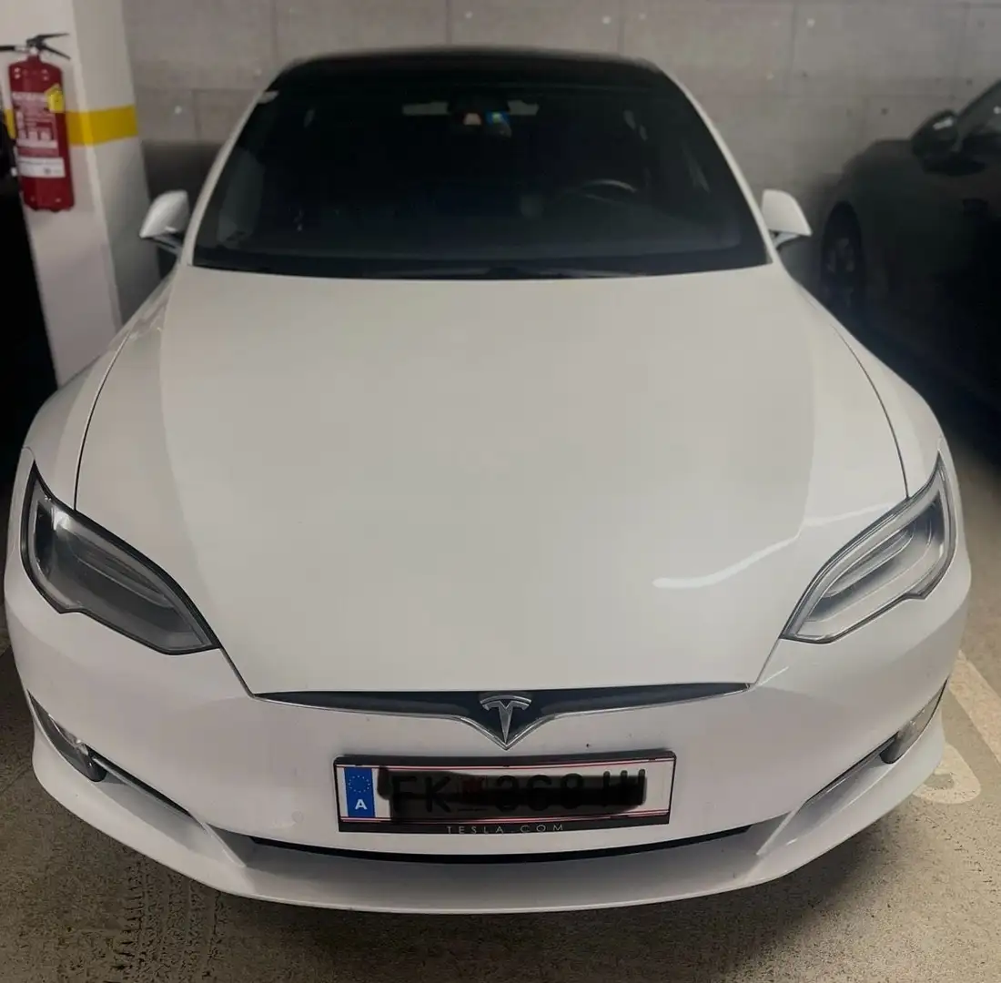 Tesla Model S Performance 90kWh Weiß - 1