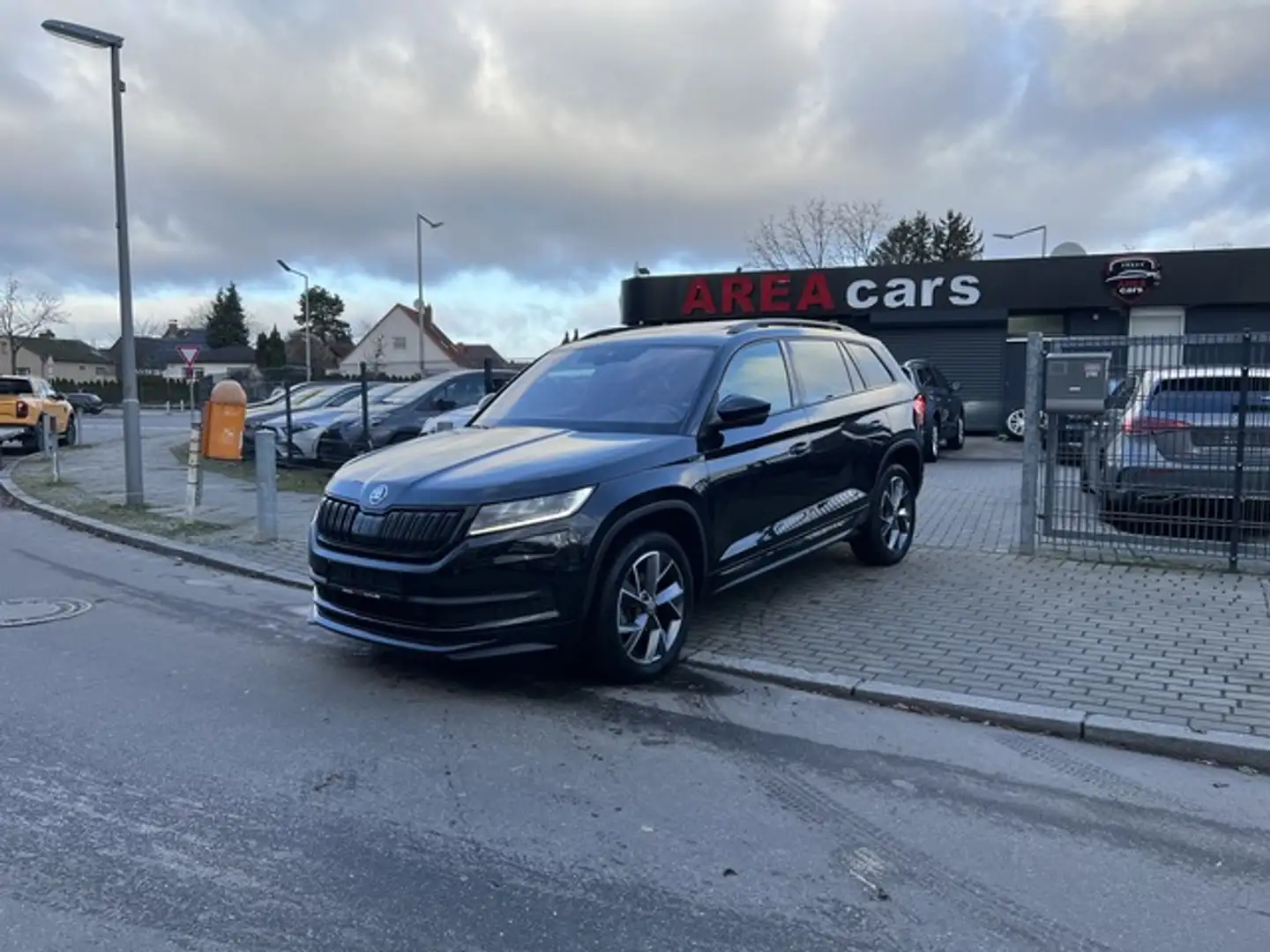 Skoda Kodiaq Sportline*PANO*CANTON*KEY*VIRT*LED*KAM* Schwarz - 2