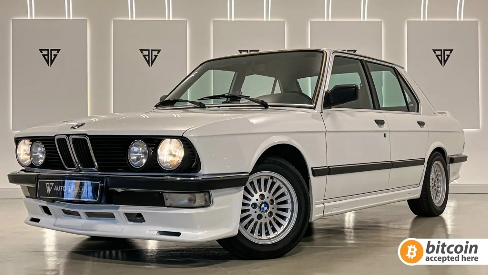 BMW 525 525i Blanc - 1
