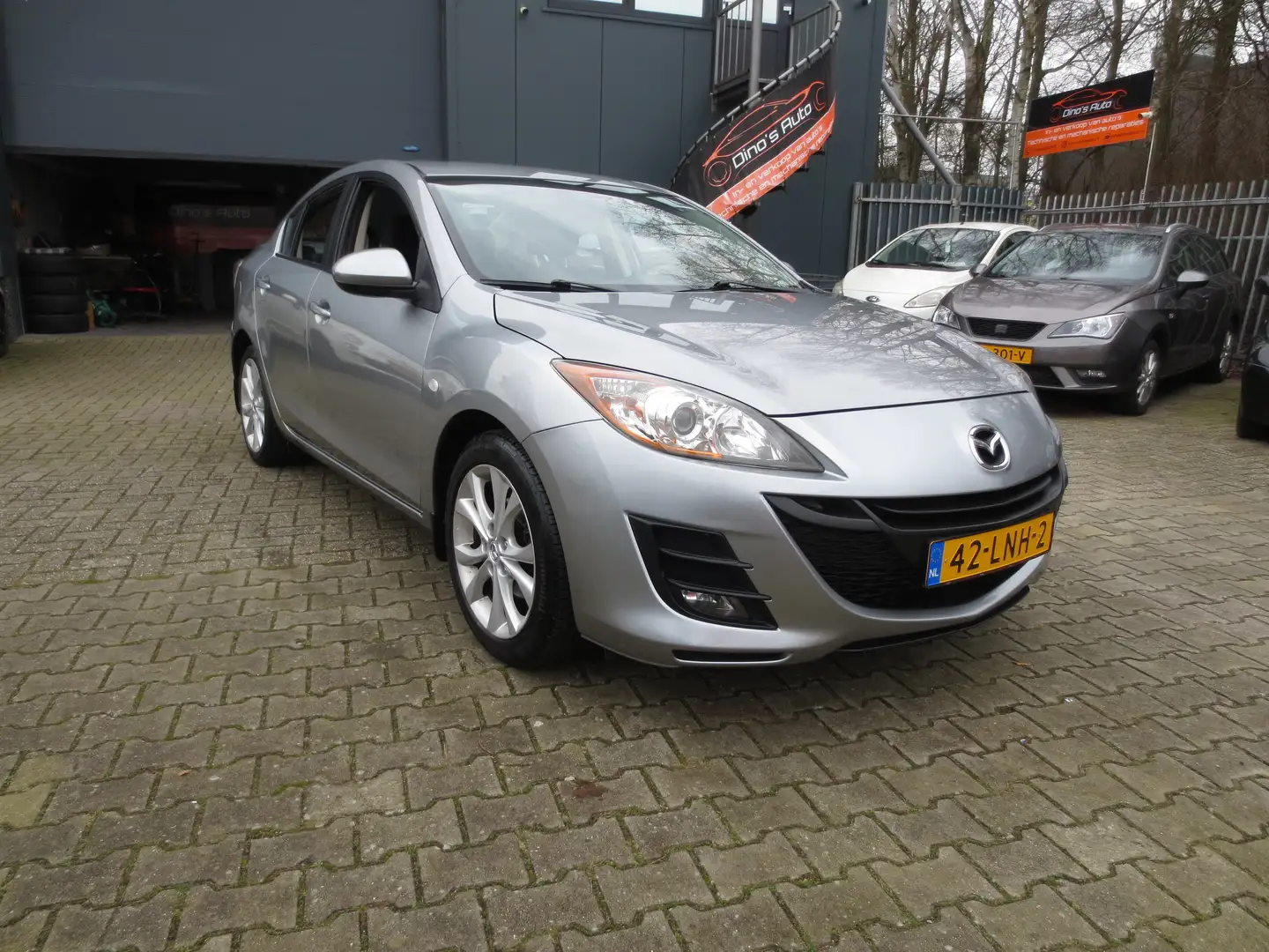 Mazda 3 1.6 GT-L Line CRUISE AIRCO STOELVERW Grijs - 2