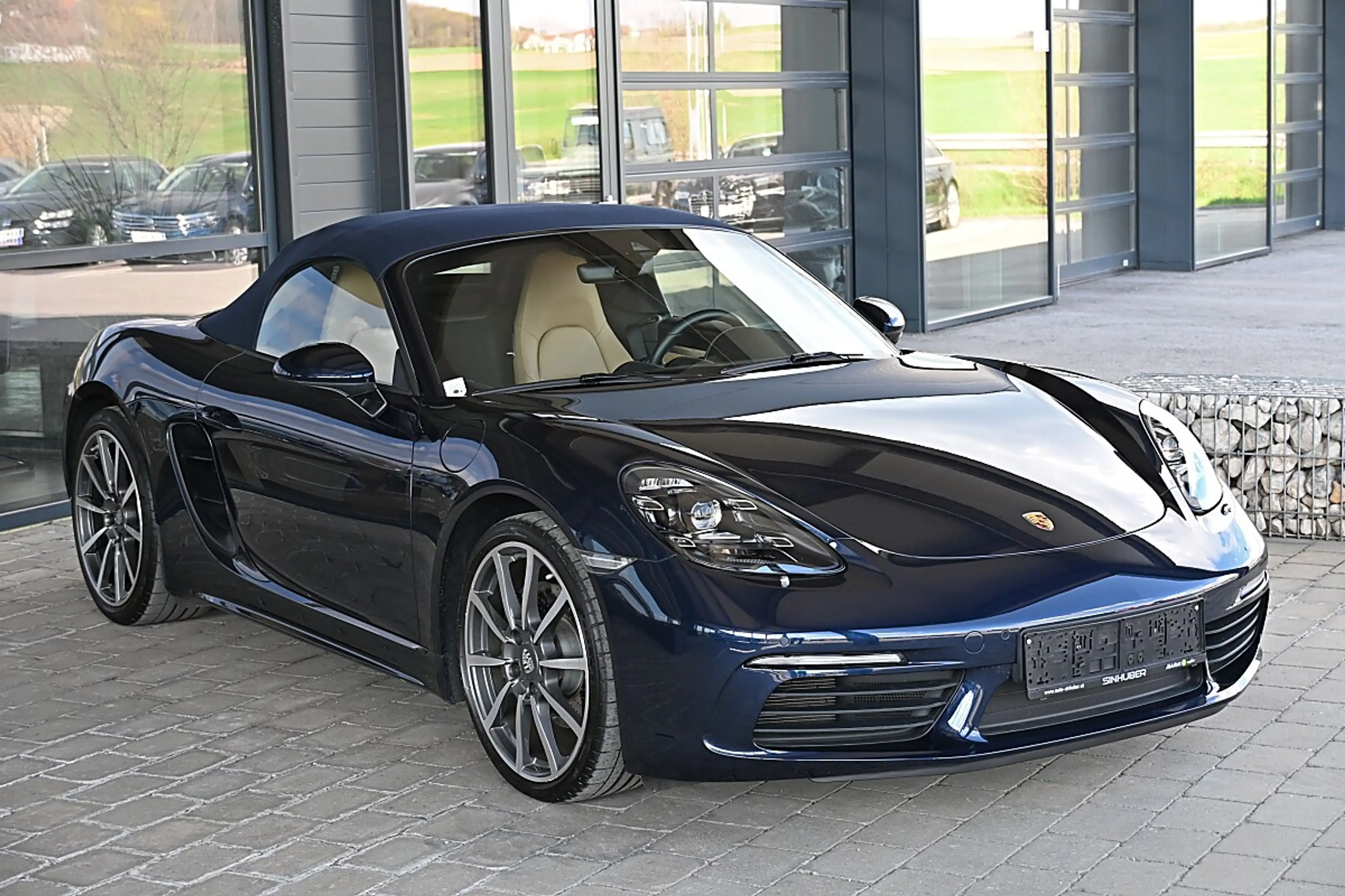 Porsche Boxster 718 Boxster DSG 20" LED, Navi PCM, SportAGA, To... — photo 15