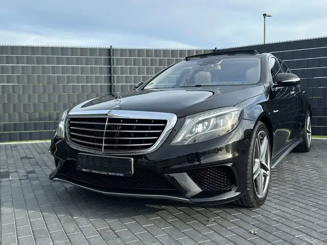 Mercedes-Benz S 63 AMG *PANO*CAM*DISTR+*NIGHT*STHZ*TV*DESIGNO*