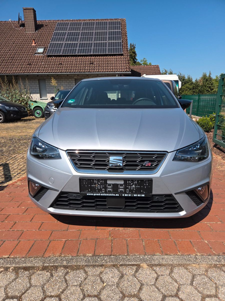 SEAT Ibiza FR Teilleder PDC v u h, Rückfahrkamera — photo 2