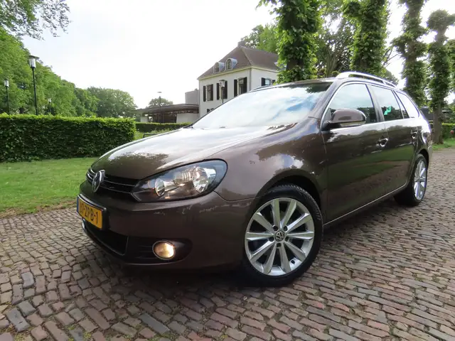 2013 Volkswagen Golf in Brown for sale