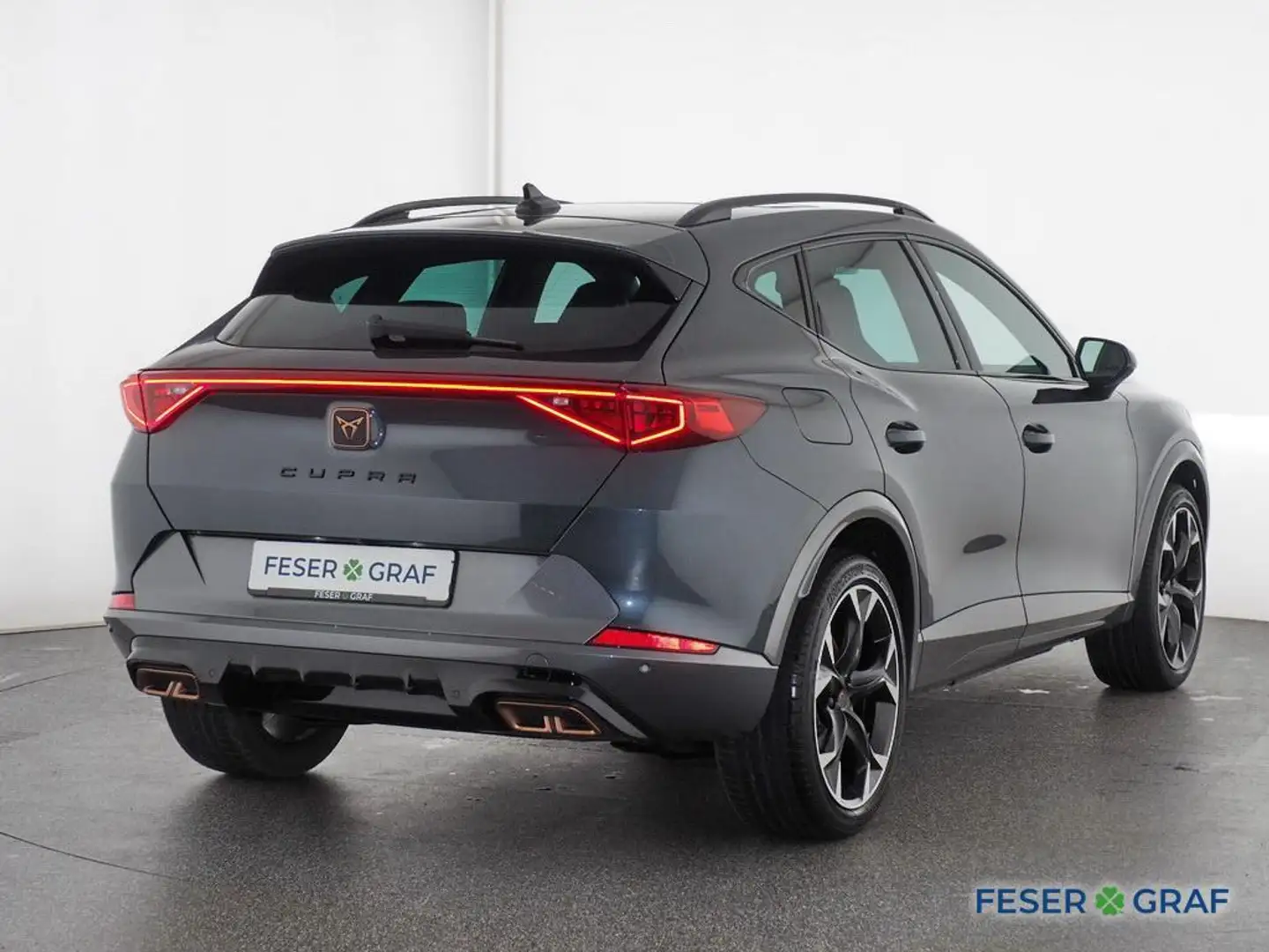 CUPRA Formentor VZ 1.4 Hybrid DSG LED / DAB / ACC / 360° / Navi / Grau - 2