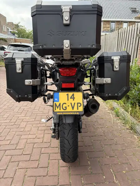 Suzuki V-STROM 1000 - foto 4
