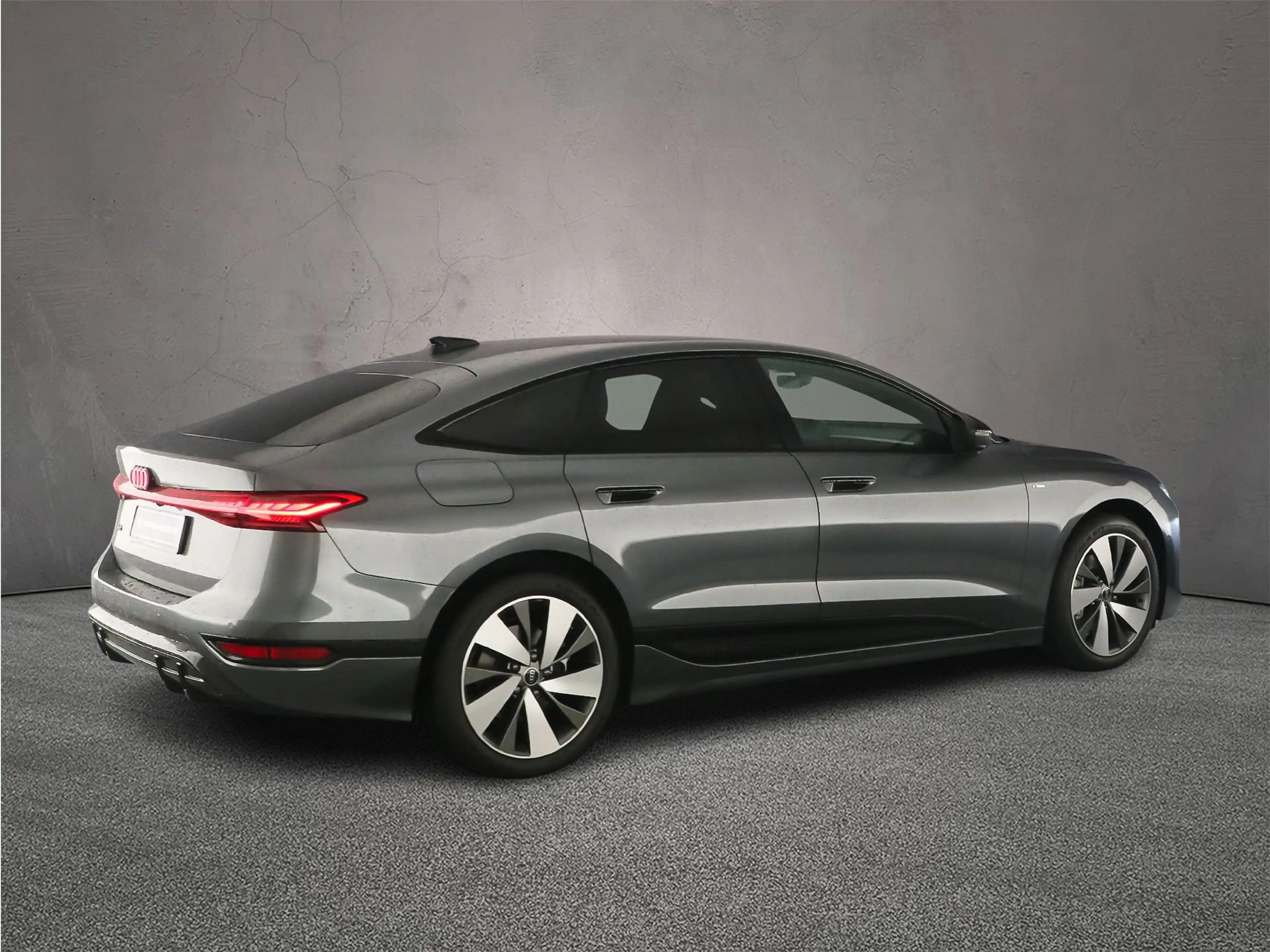 Audi A6 e-tron Sportback e-tron 286pk S edition — photo 5