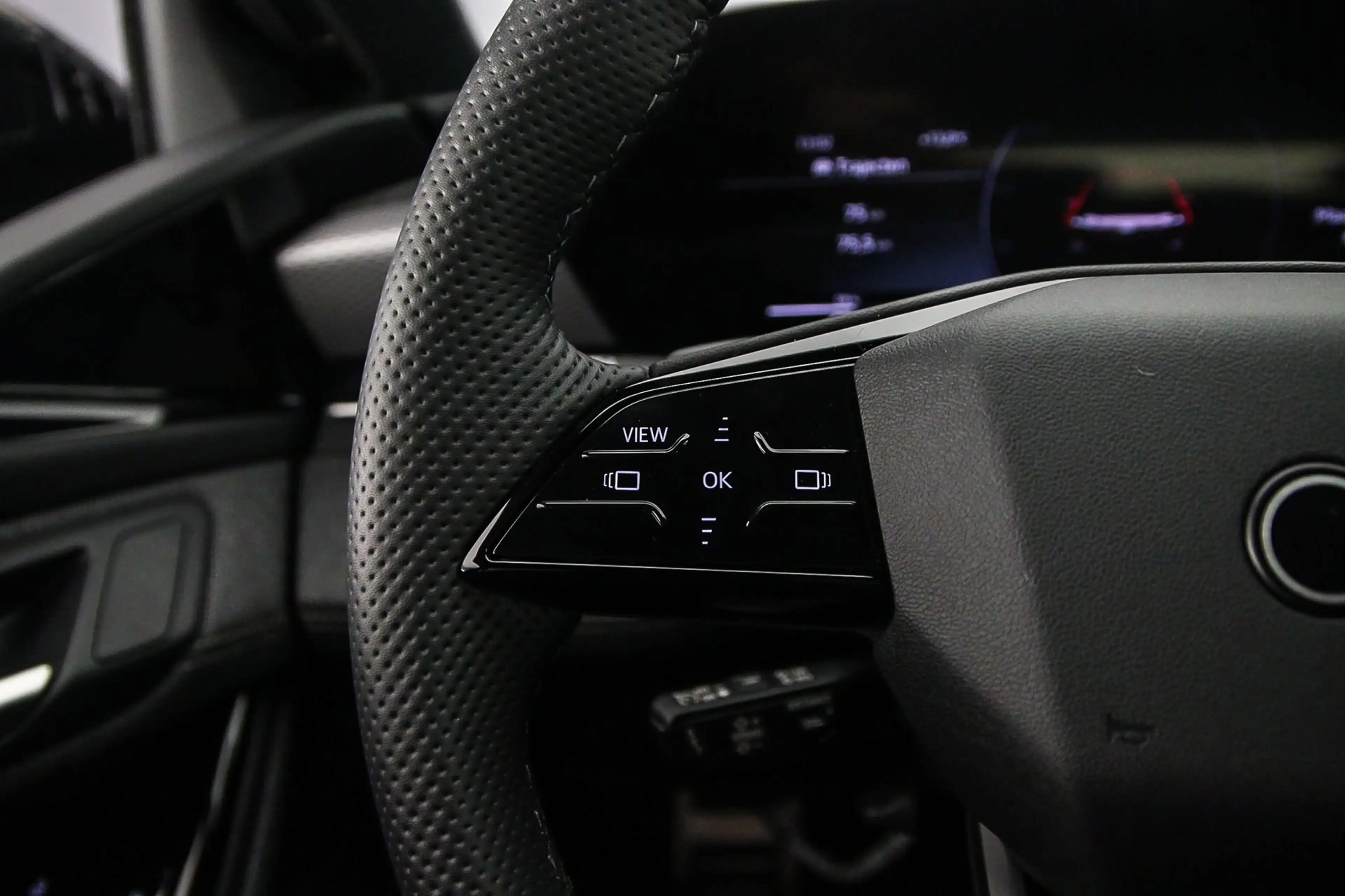 Audi A6 e-tron Sportback e-tron 286pk S edition — photo 13