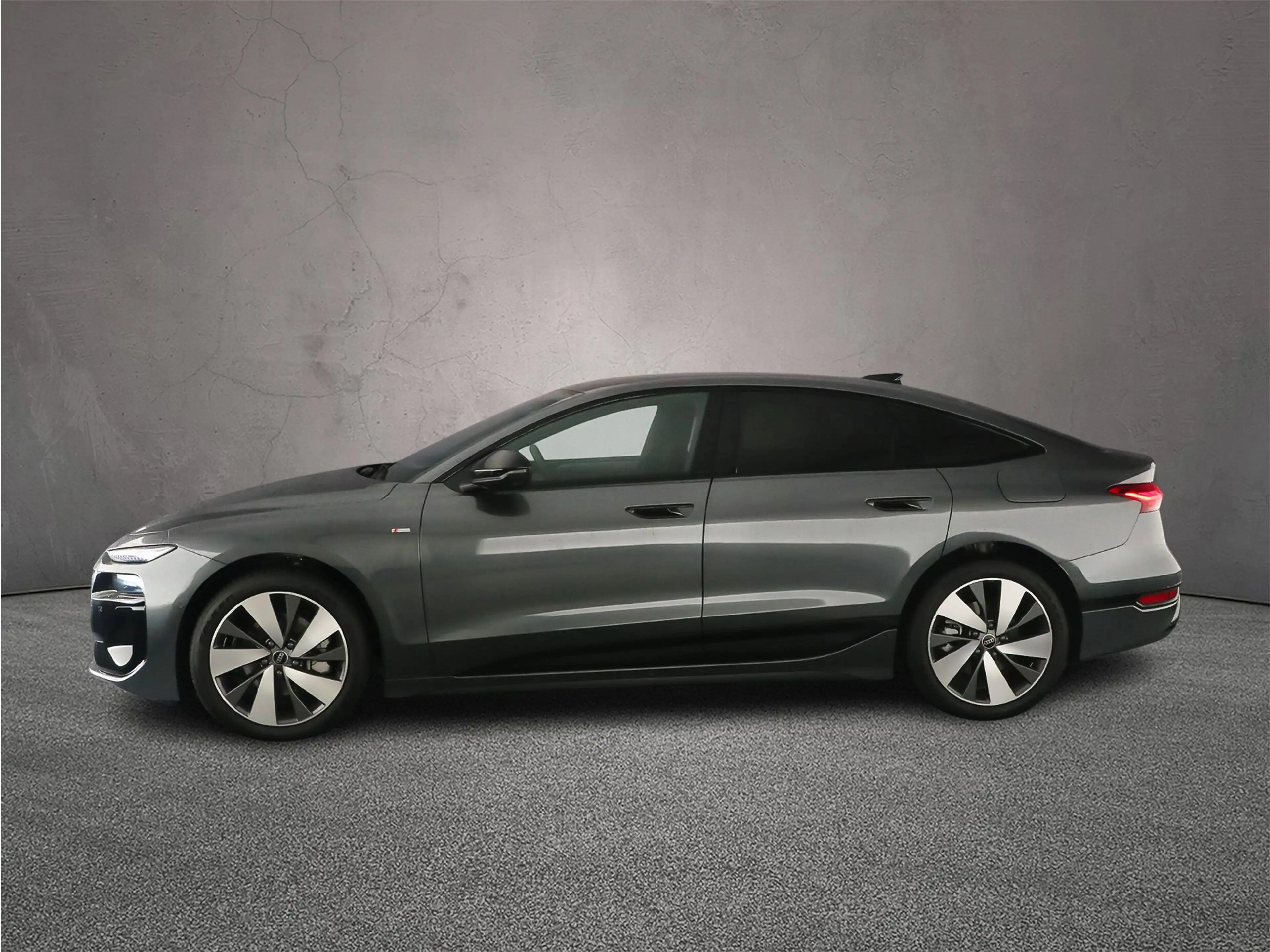 Audi A6 e-tron Sportback e-tron 286pk S edition — photo 2