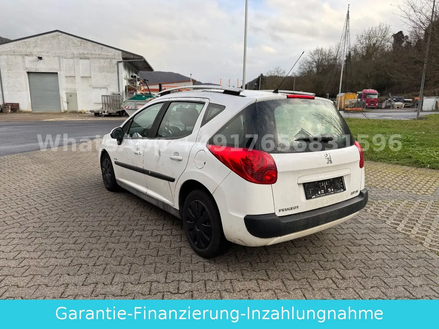 Peugeot 207 SW Urban Move Tüv 09/2026 Weiß - 2