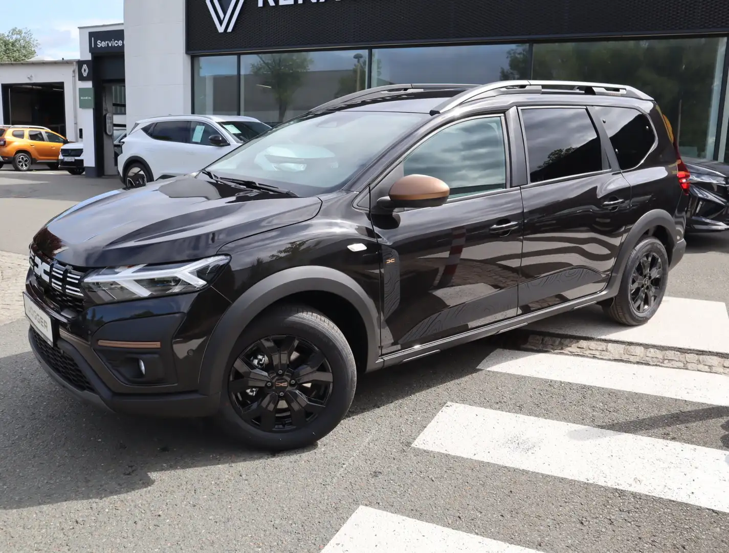 Dacia Jogger Extreme+ TCe 110 7 Sitzer ! Schwarz - 2