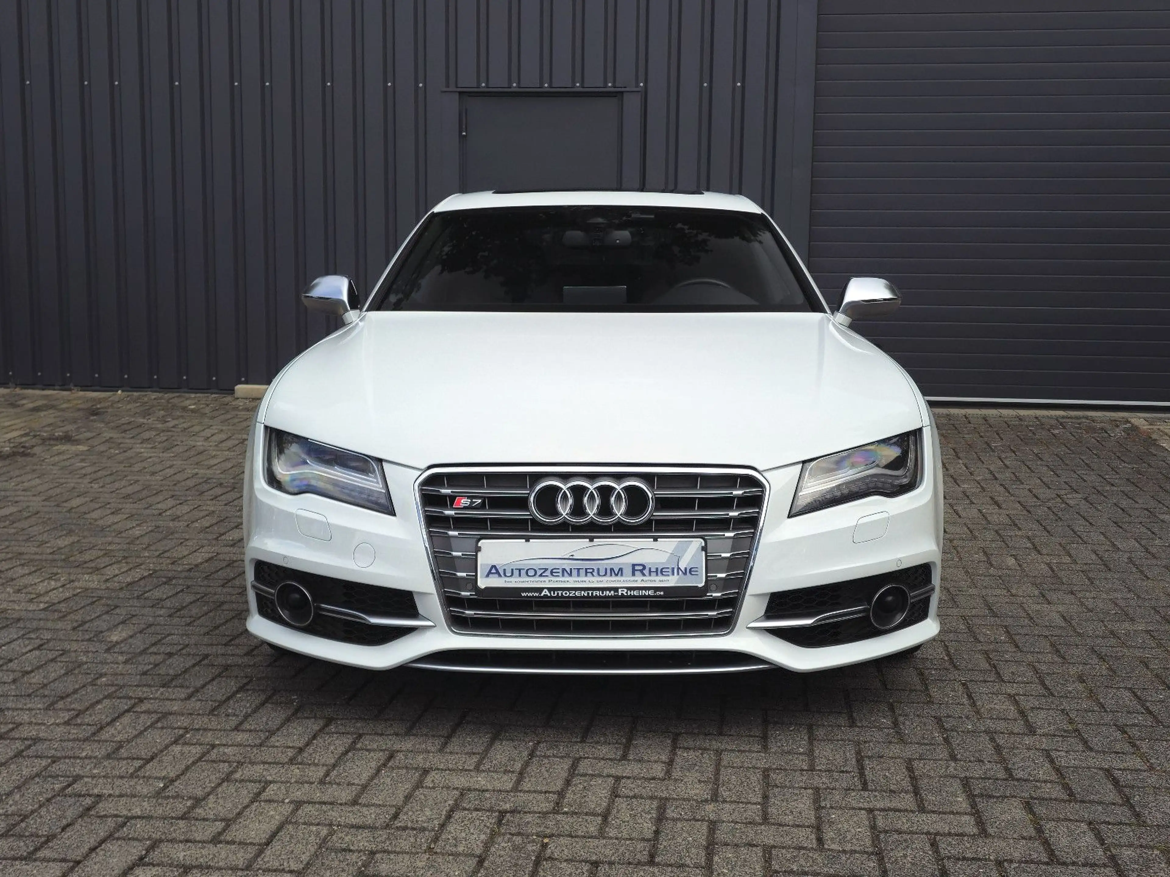 Audi S7 4.0 V8 Bi-Turbo Quattro BOSE Leder Kamera LED — photo 2