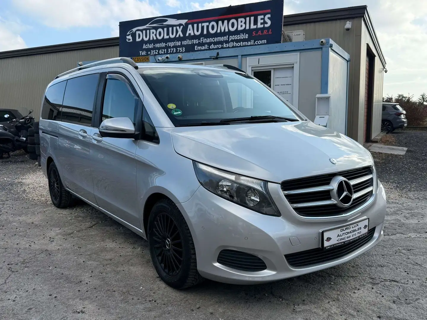 Mercedes-Benz V 220 (BlueTEC) d lang 7G-TRONIC 1-prop Noir - 1
