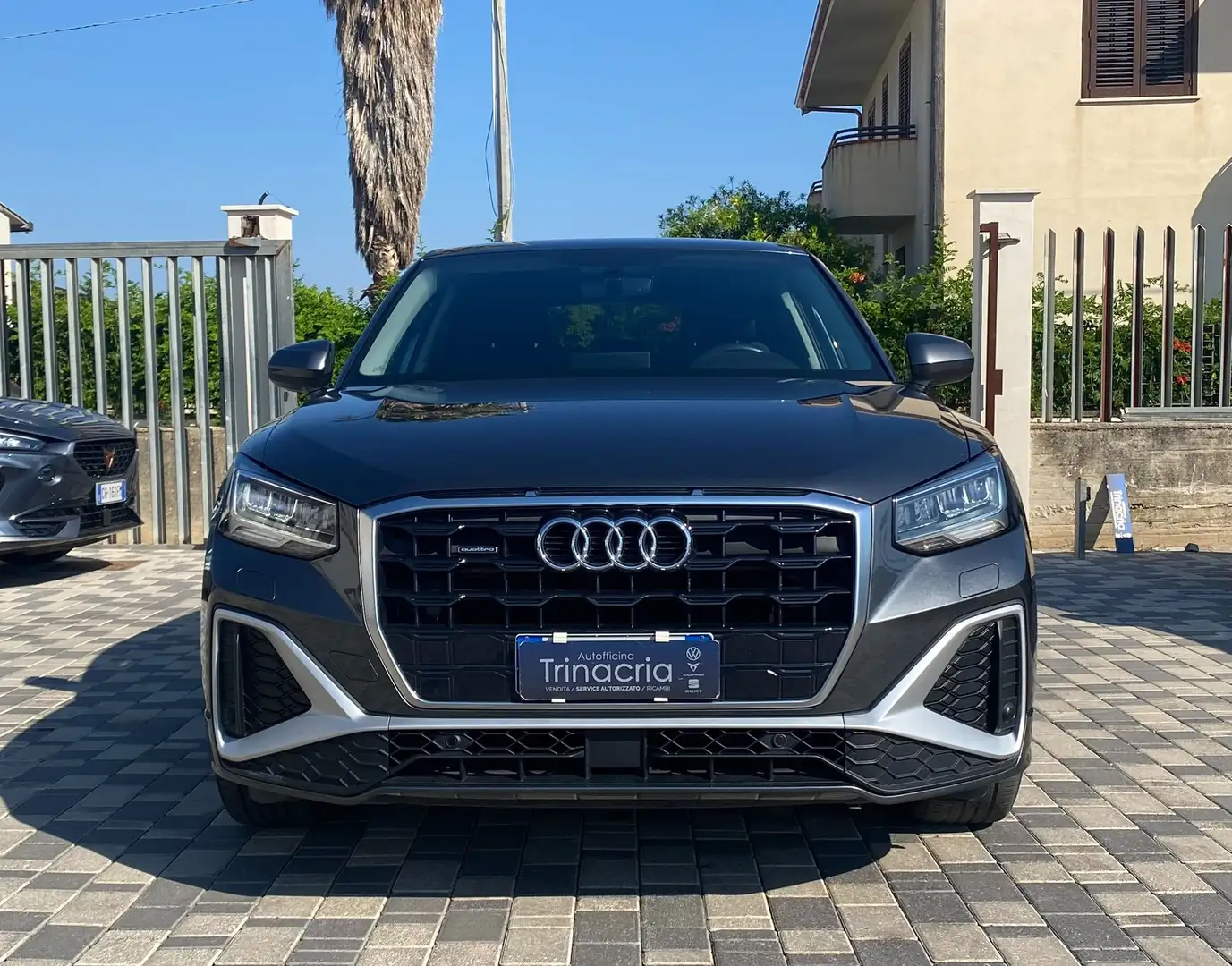 Audi Q2 S line edition 2.0 TDI 150CV s-tronic quattro  35 Gris - 2