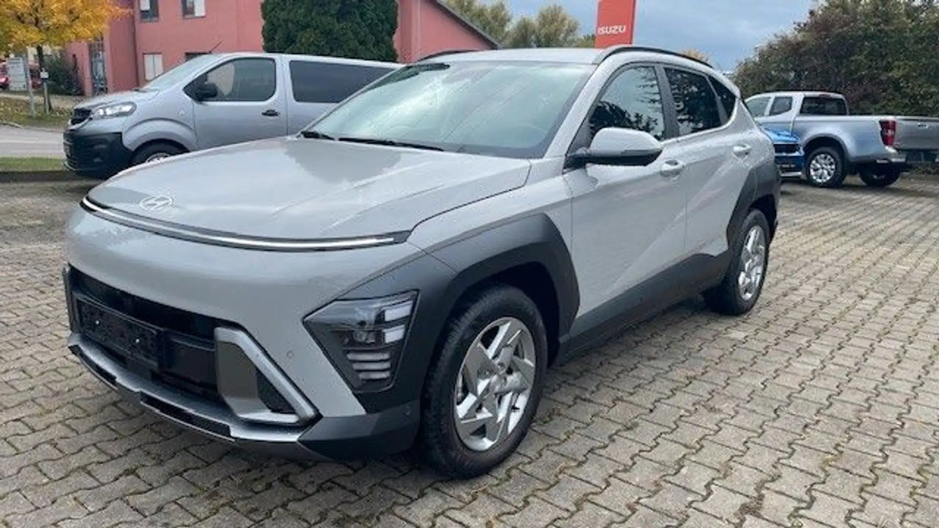 Hyundai KONA Trend A/T 360°Kamera+Navi+SHZ+LED+PP Grau - 2
