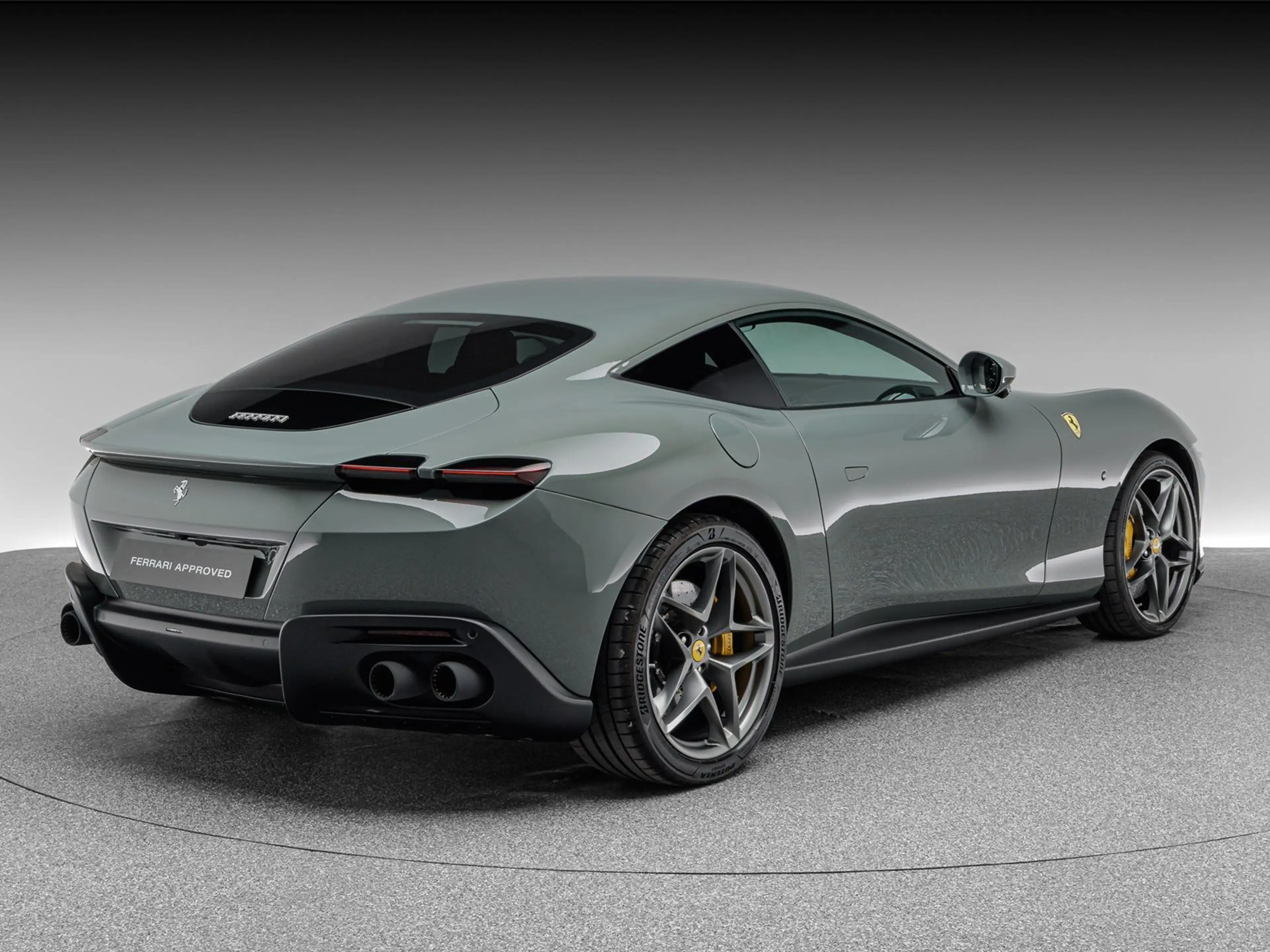 Ferrari Roma — photo 7