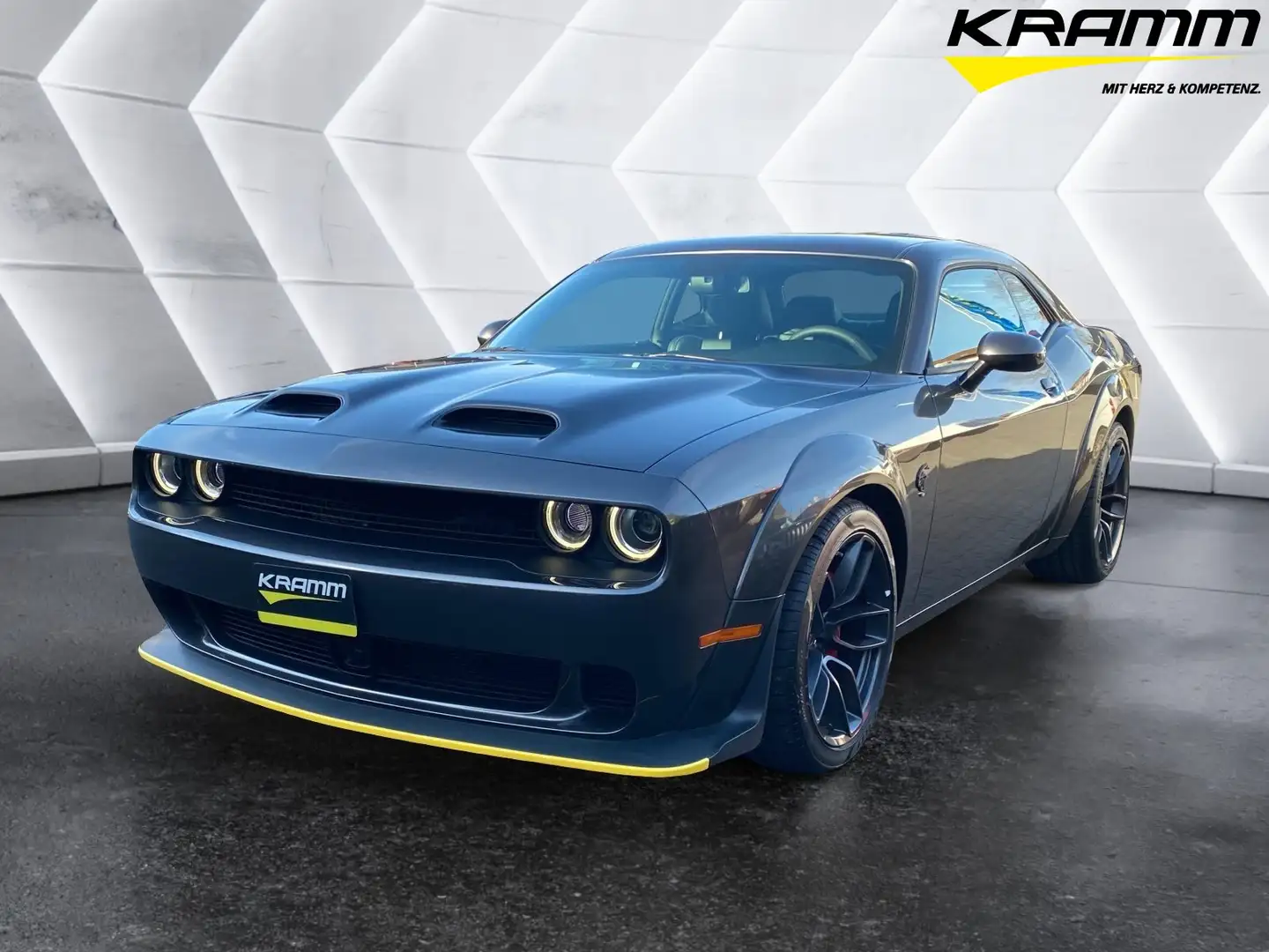 Dodge Challenger SRT Hellcat WIDEBODY Sportp. LED PDC Gris - 1