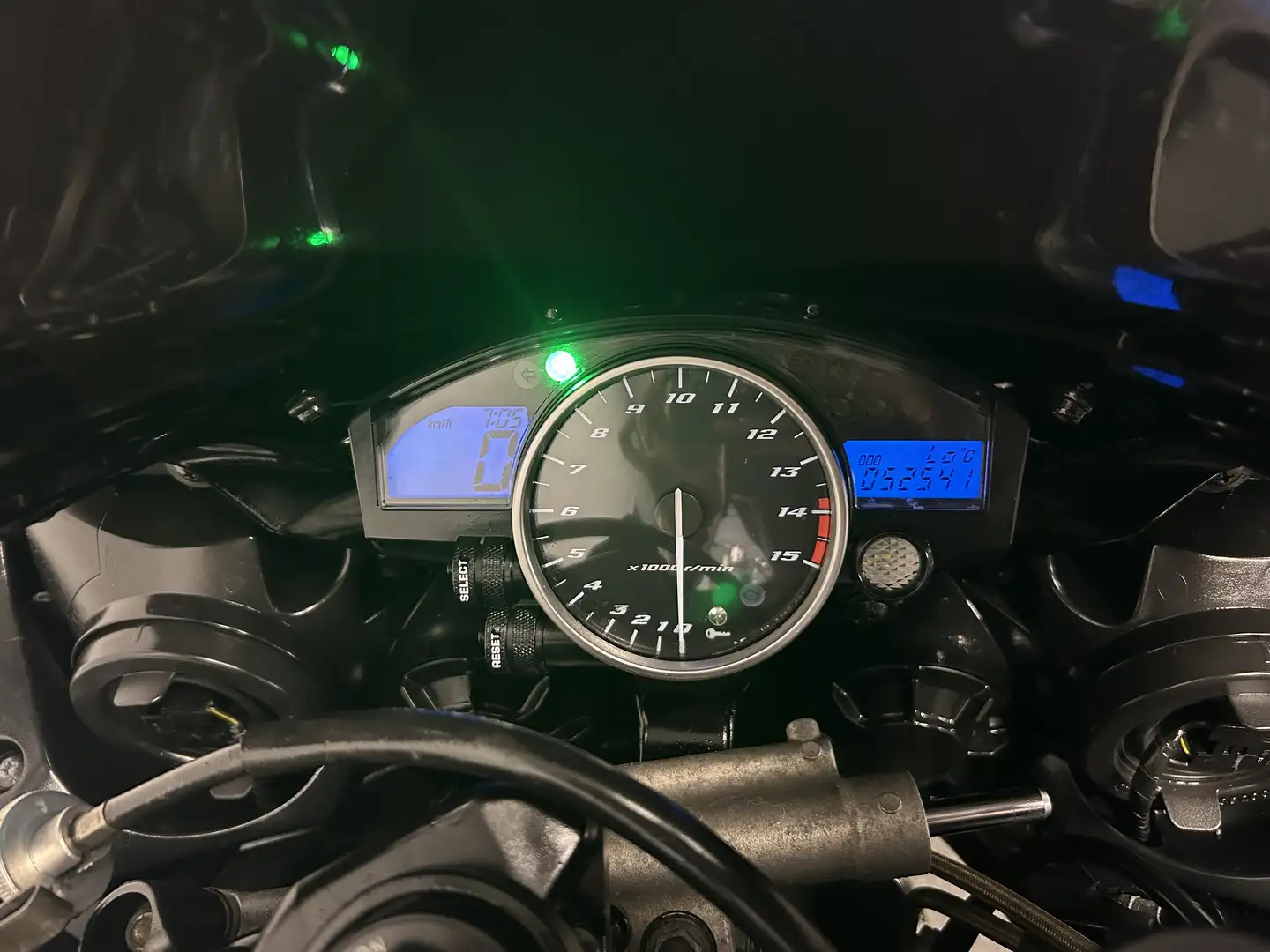 Yamaha YZF-R1 Rood - 2