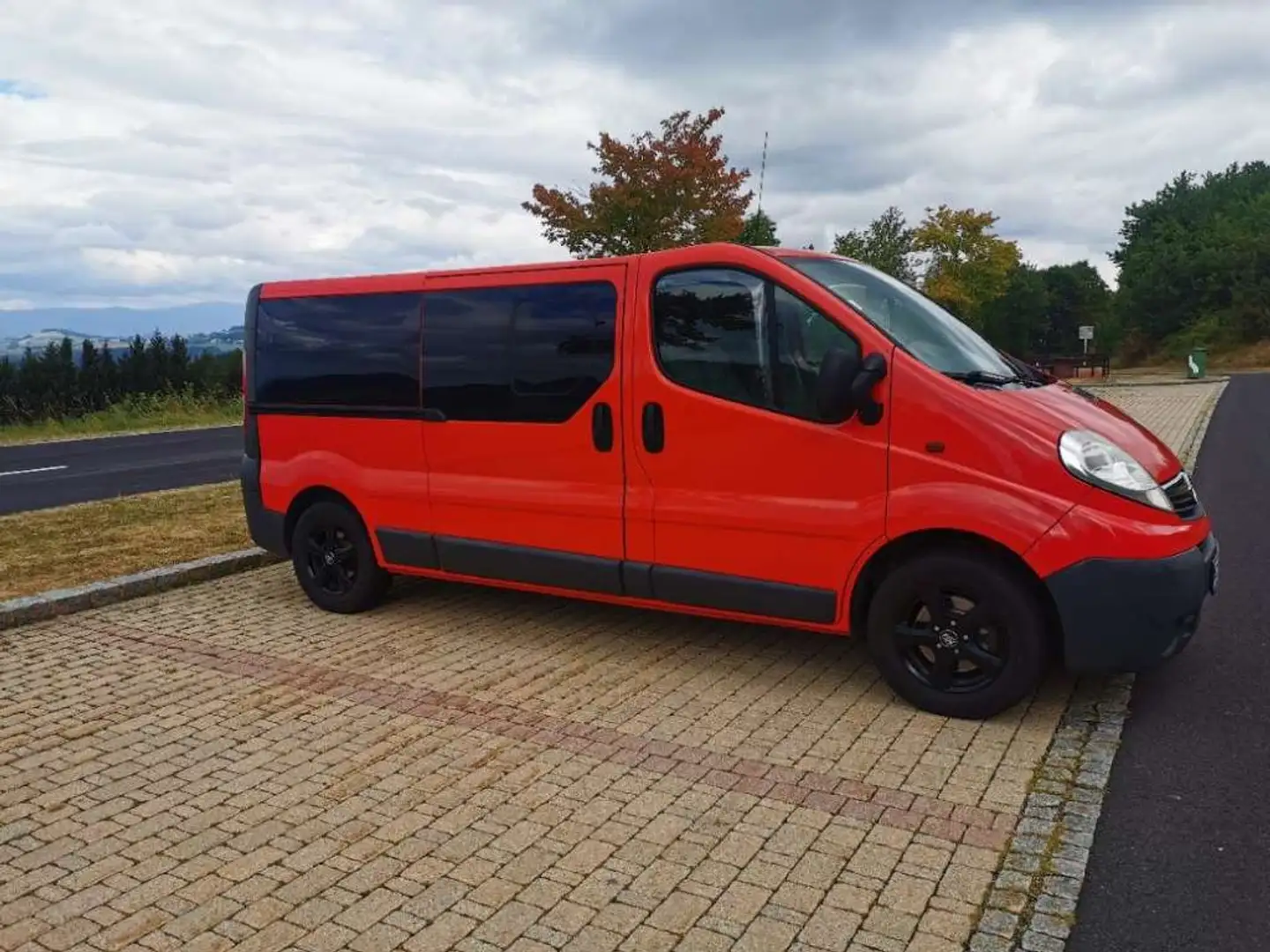 Opel Vivaro Vivaro Combi L1H1 2,0 CDTI 2,9t Euro 5 DPF Rot - 1