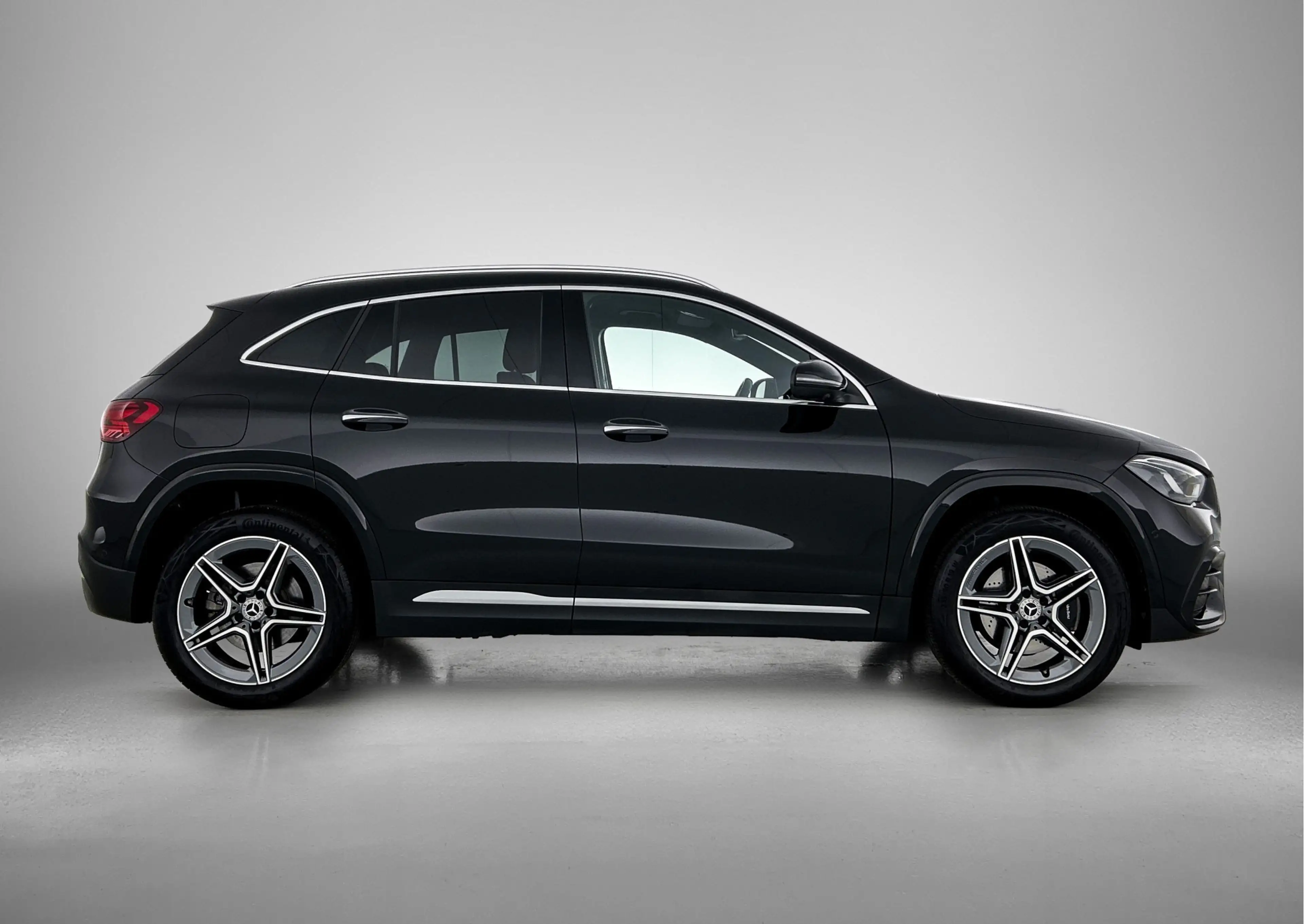 Mercedes-Benz GLA 250 e AMG Line | AMG-LIne In en Exterieur | 360 Camera — photo 11