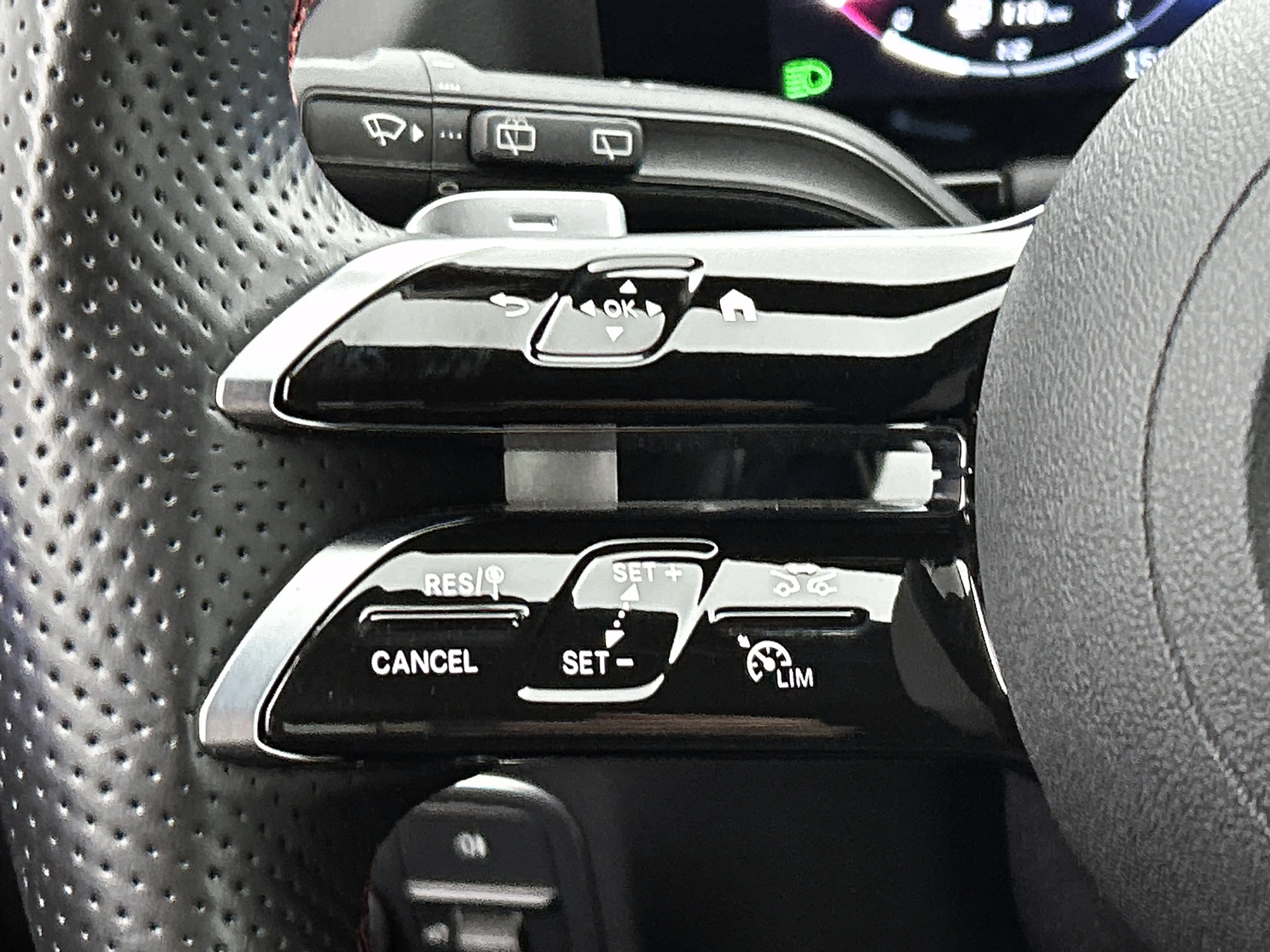 Mercedes-Benz GLA 250 e AMG Line | AMG-LIne In en Exterieur | 360 Camera — photo 14