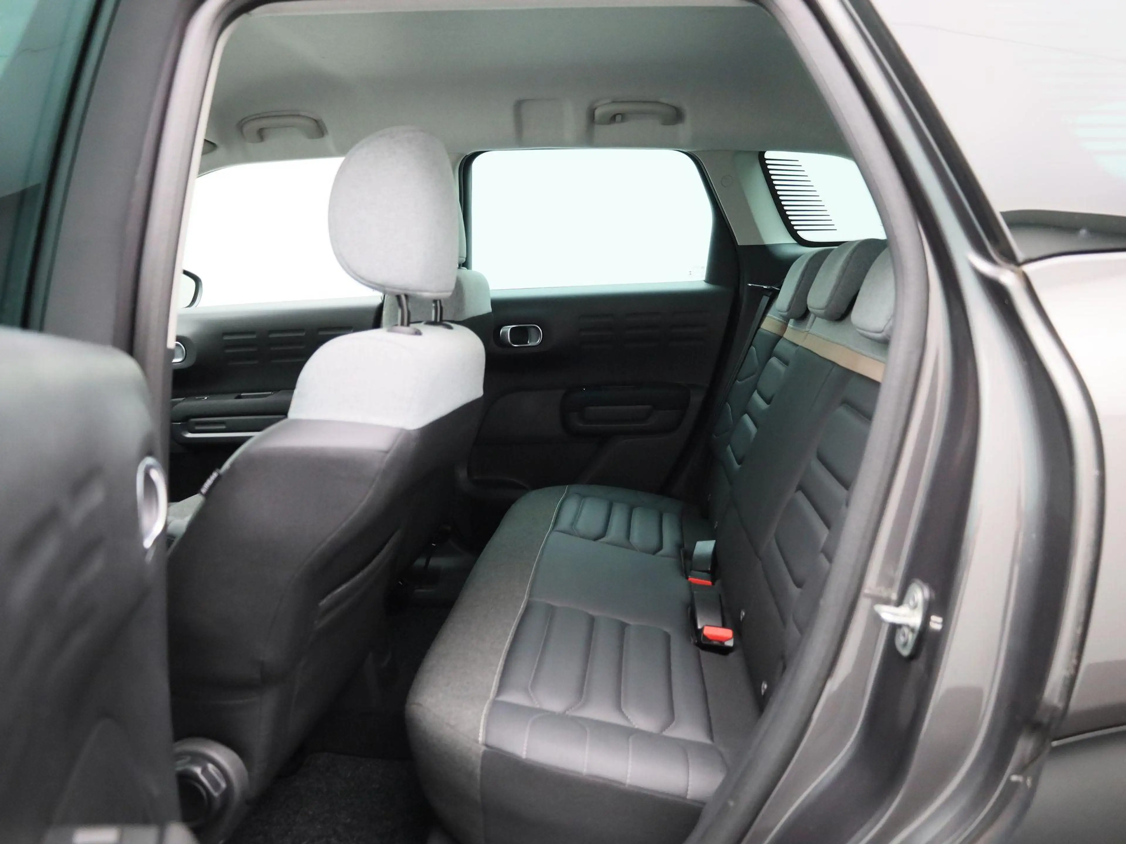 Citroen C3 Aircross 1.2 PureTech 130 S&S EAT6 Shine NAVI | CARPLAY | C — photo 10