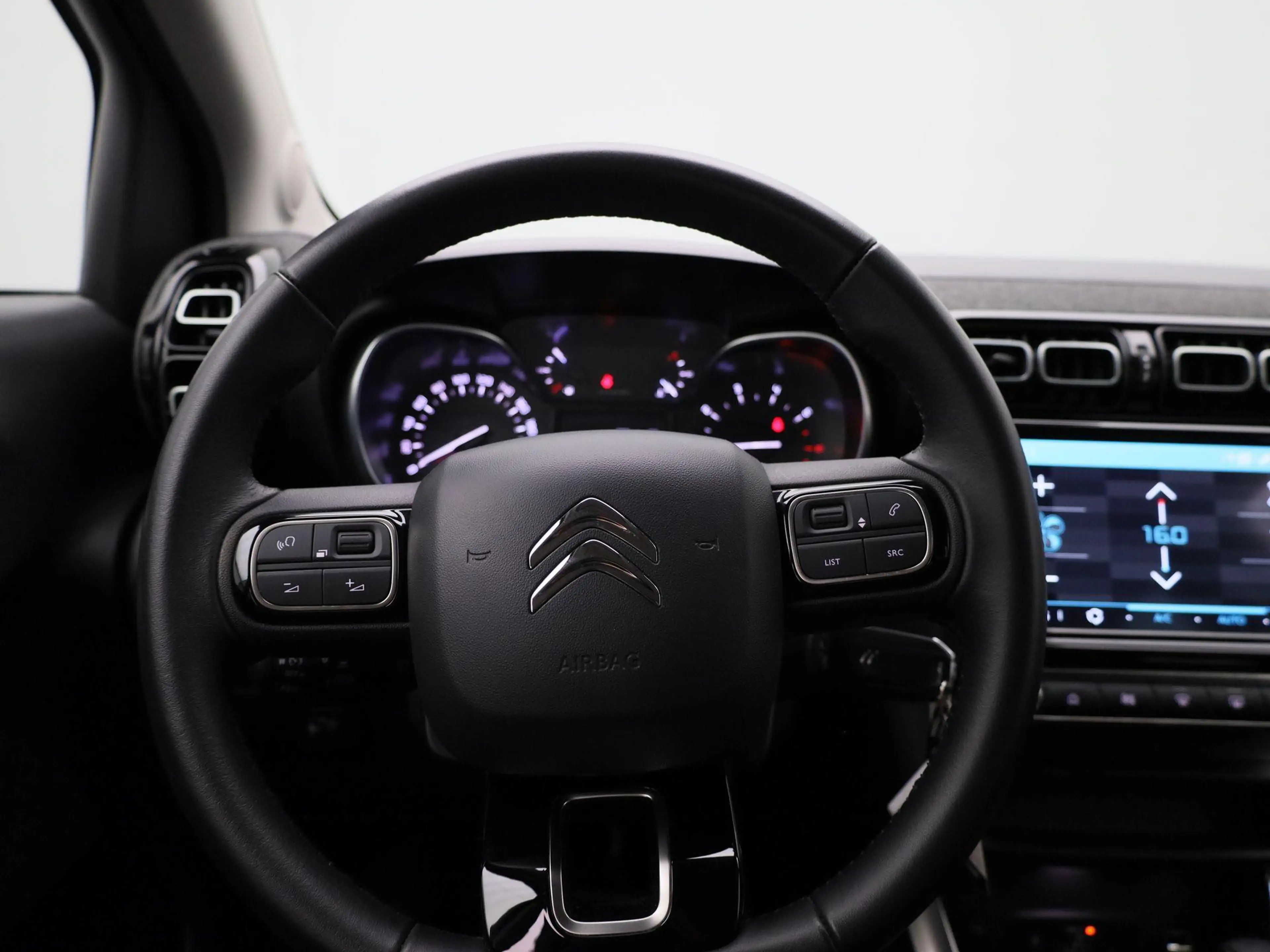 Citroen C3 Aircross 1.2 PureTech 130 S&S EAT6 Shine NAVI | CARPLAY | C — photo 7