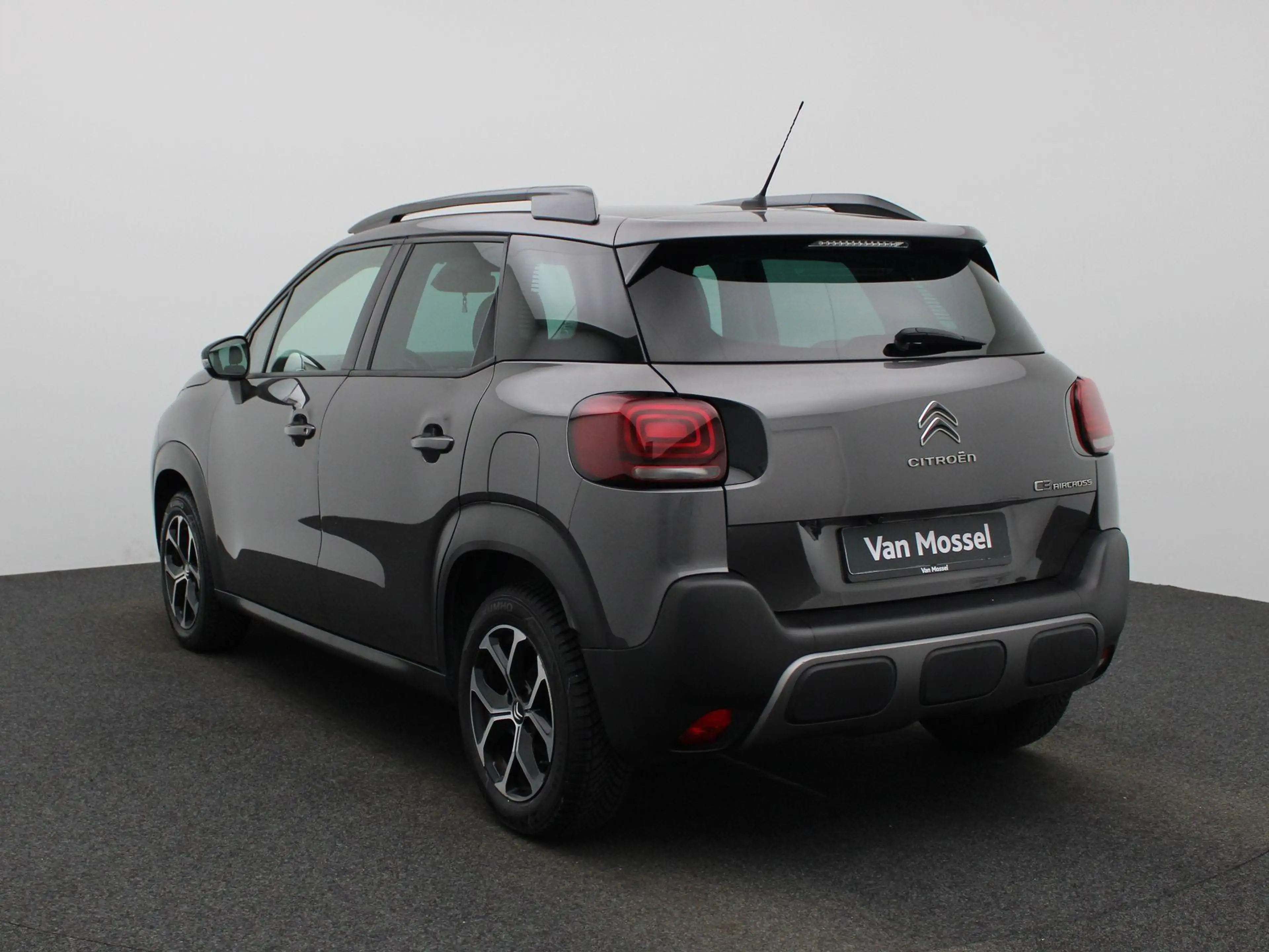 Citroen C3 Aircross 1.2 PureTech 130 S&S EAT6 Shine NAVI | CARPLAY | C — photo 2