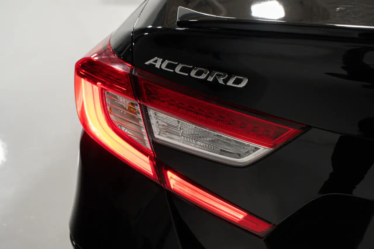Honda Accord снимка Honda Accord