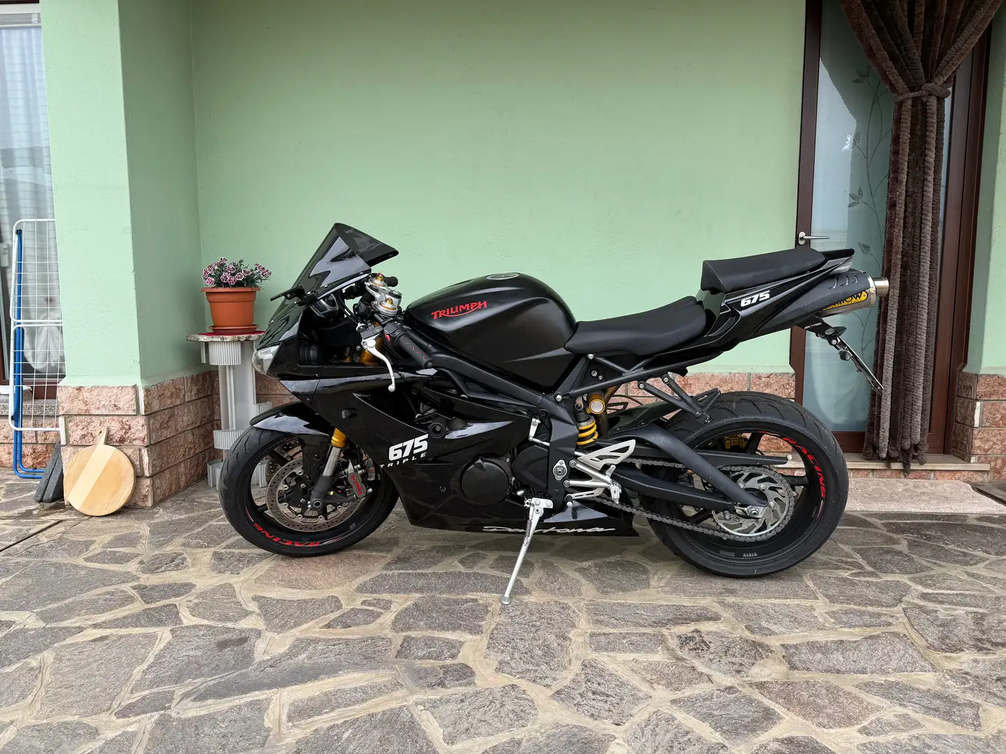 Triumph Daytona 675 Daytona 2007 Black - 2