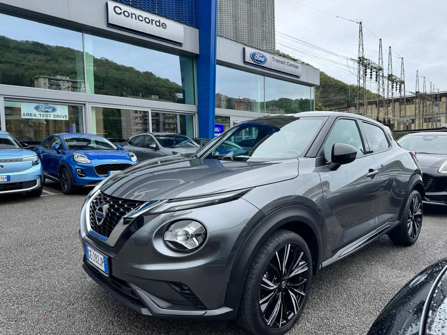 Nissan Juke Juke 1.0 dig-t N-Design 114cv Grigio - 1