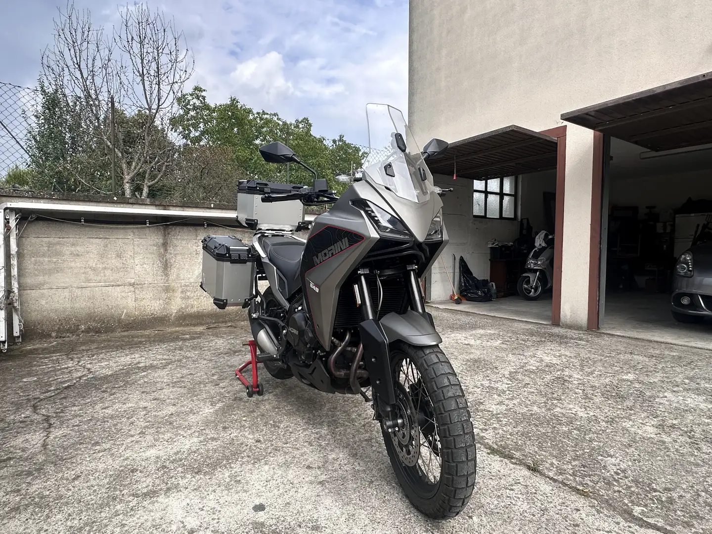 Moto Morini X-Cape Argent - 2