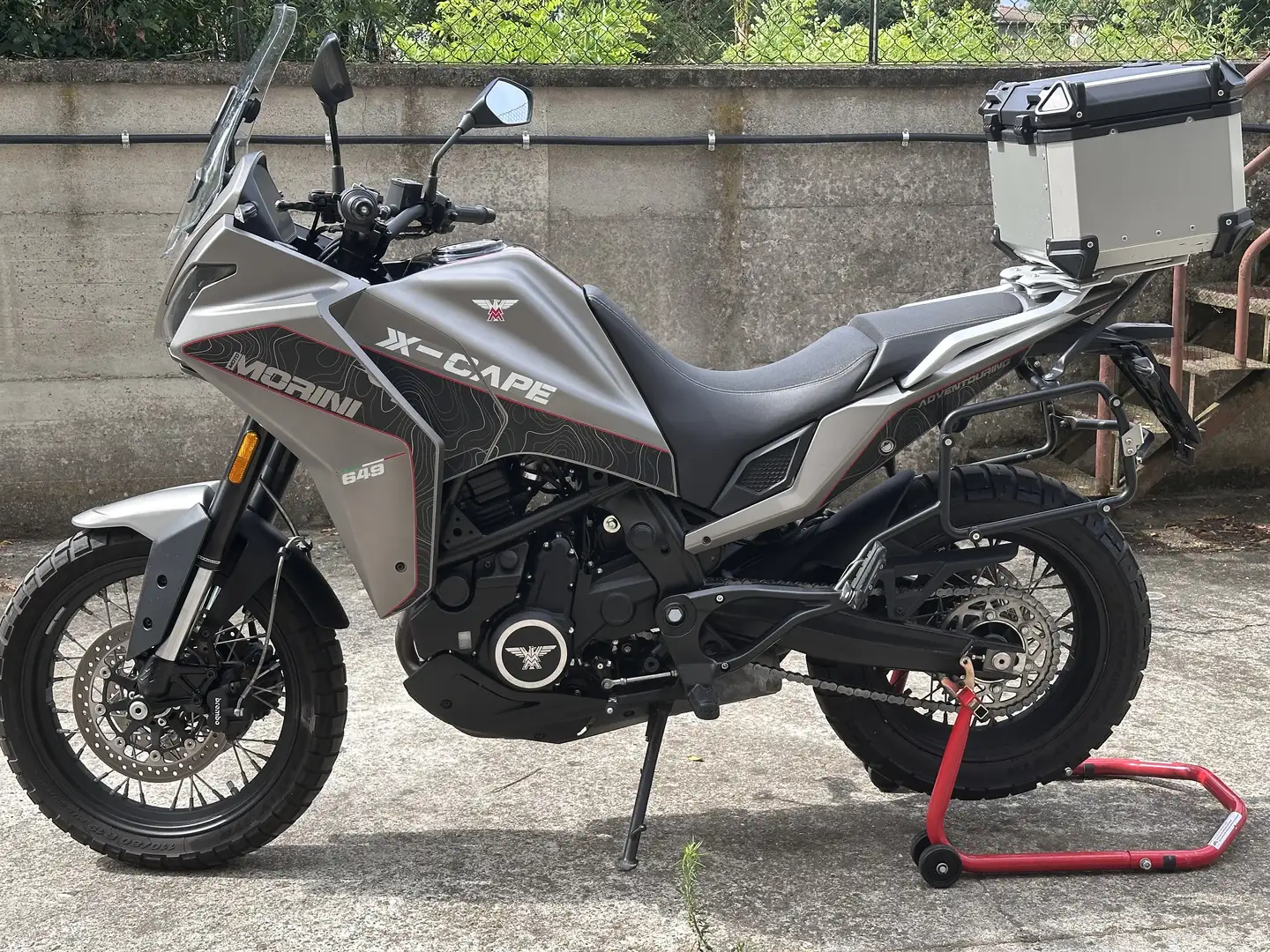 Moto Morini X-Cape Argent - 1