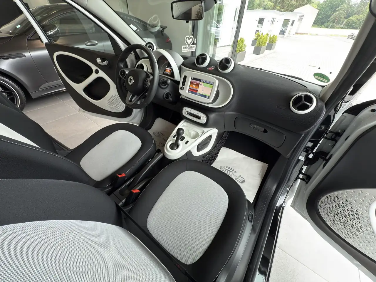 smart forFour 2018 — фото 10