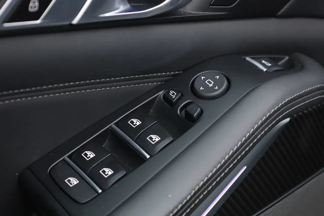 BMW X5 xDrive45e M Sport Orgi. NL Skylounge Active, миниатюра 13