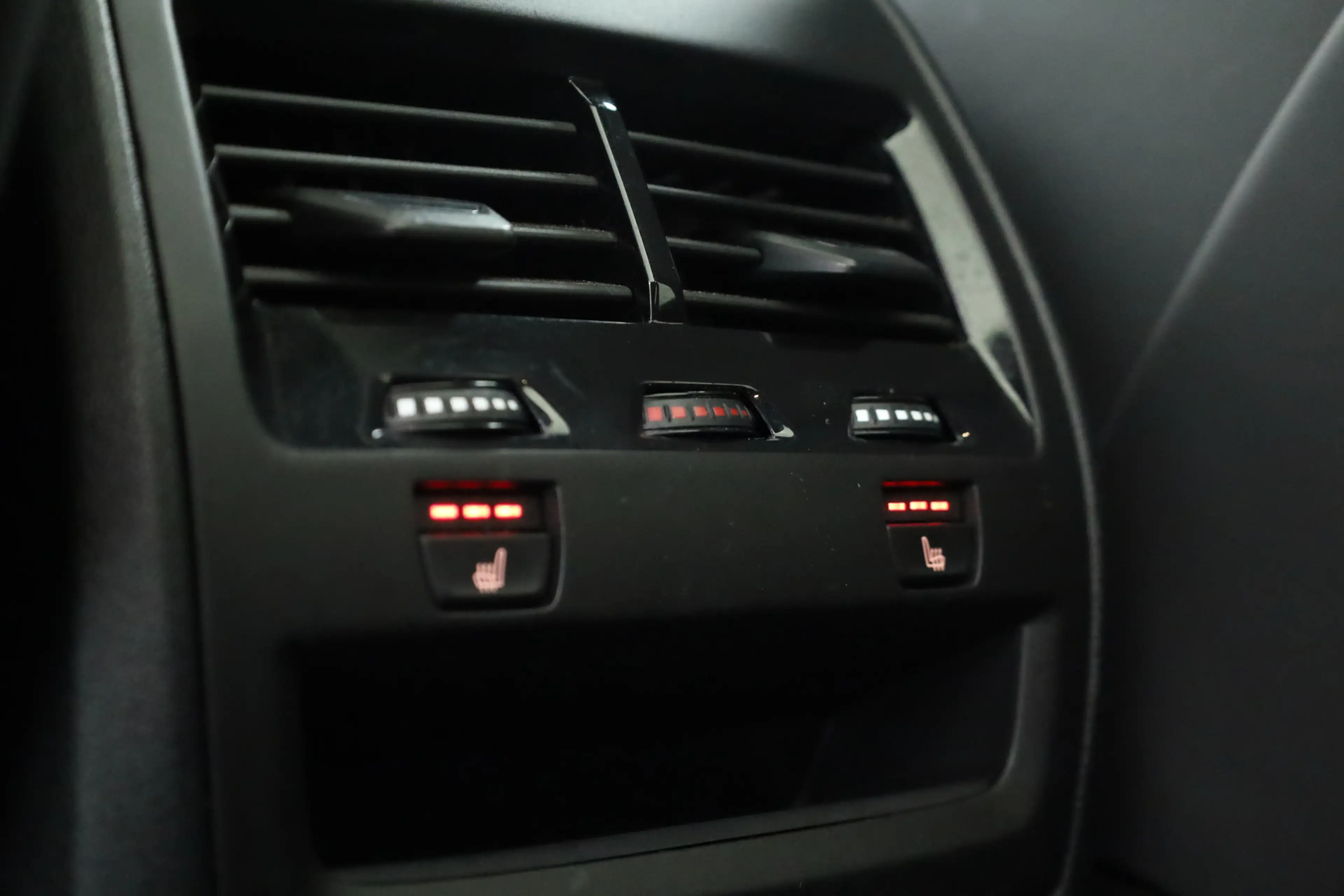 BMW X5 xDrive45e M Sport | Orgi. NL | Skylounge | Active — photo 43