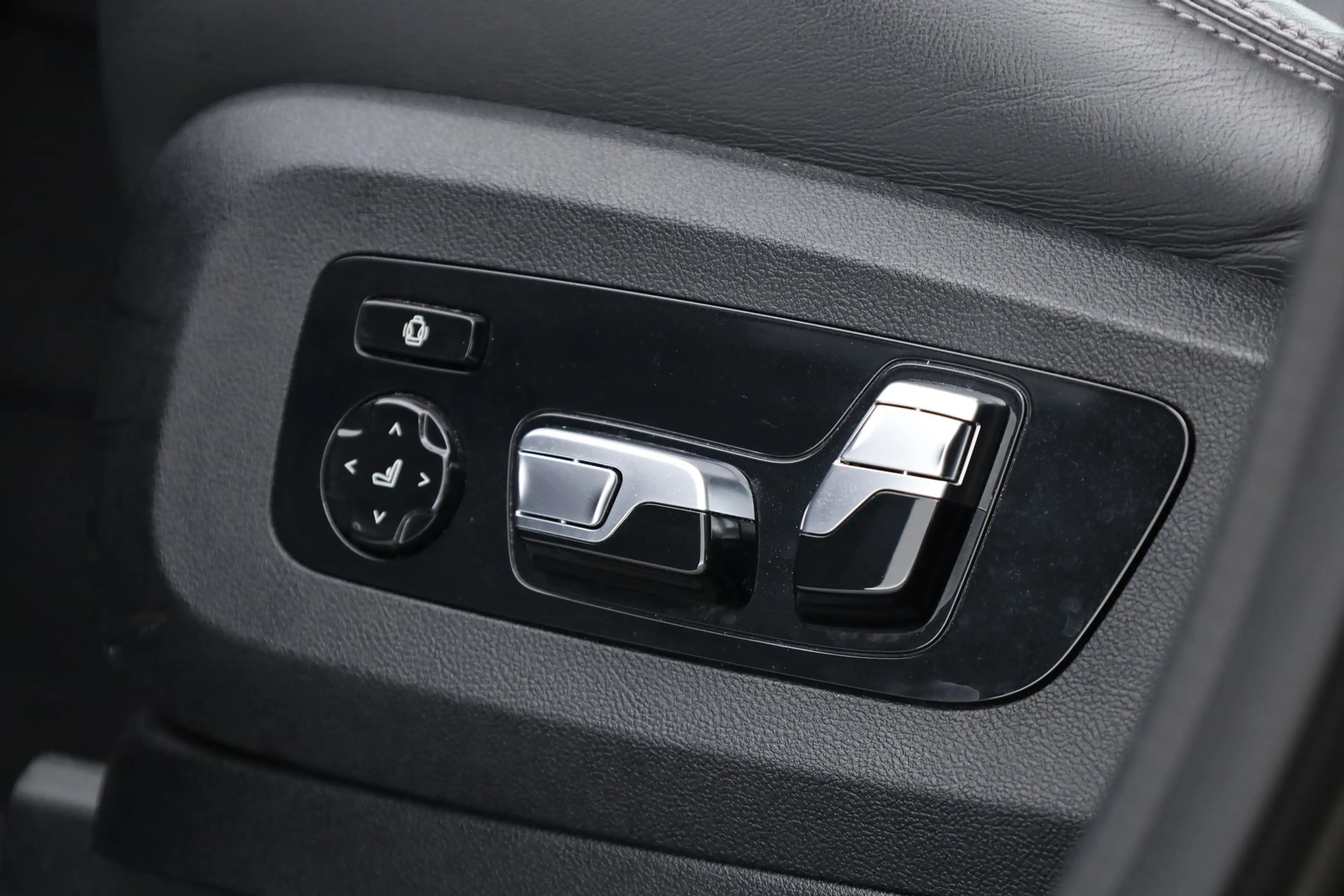 BMW X5 xDrive45e M Sport | Orgi. NL | Skylounge | Active — photo 6