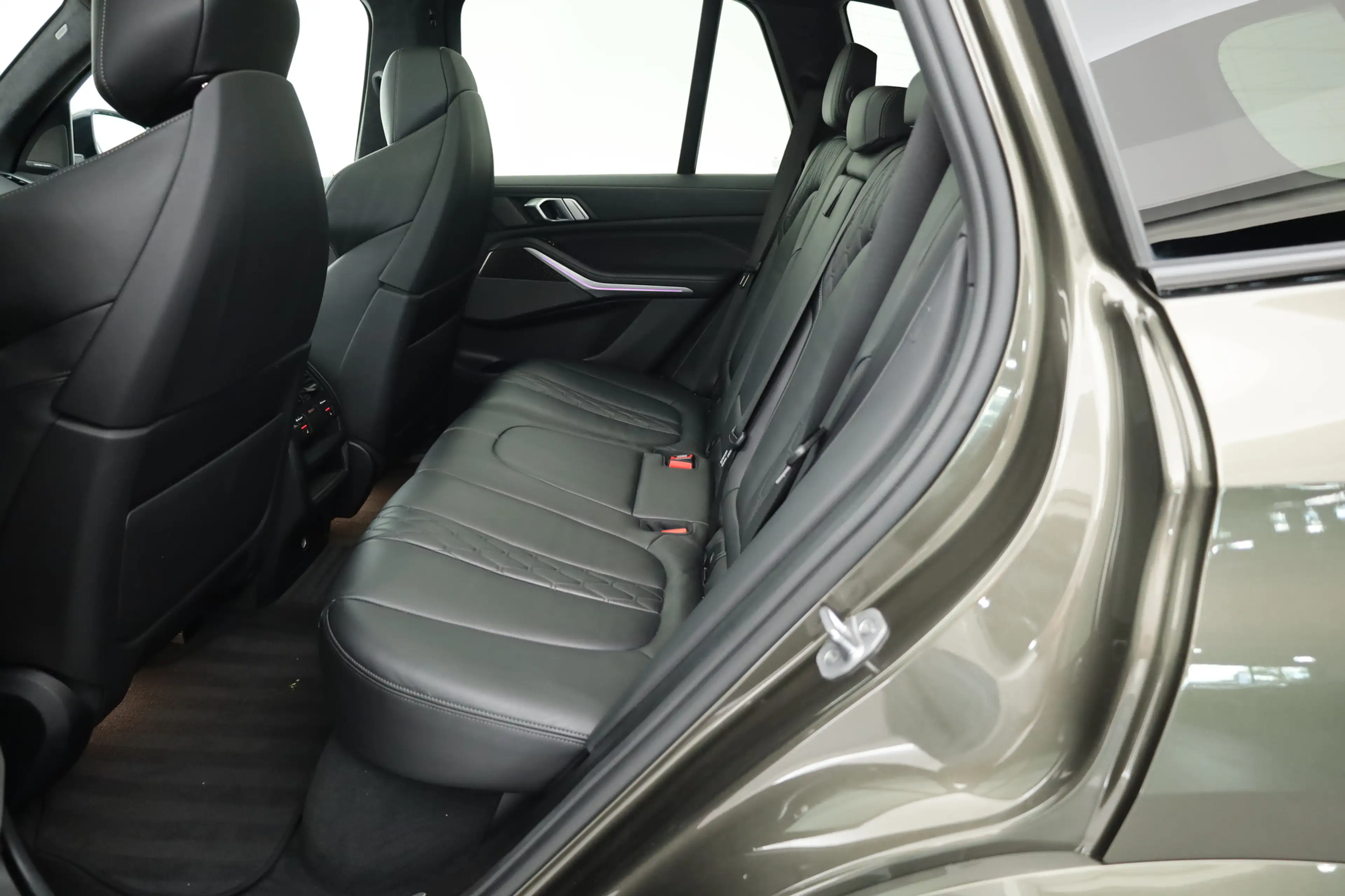 BMW X5 xDrive45e M Sport | Orgi. NL | Skylounge | Active — photo 42
