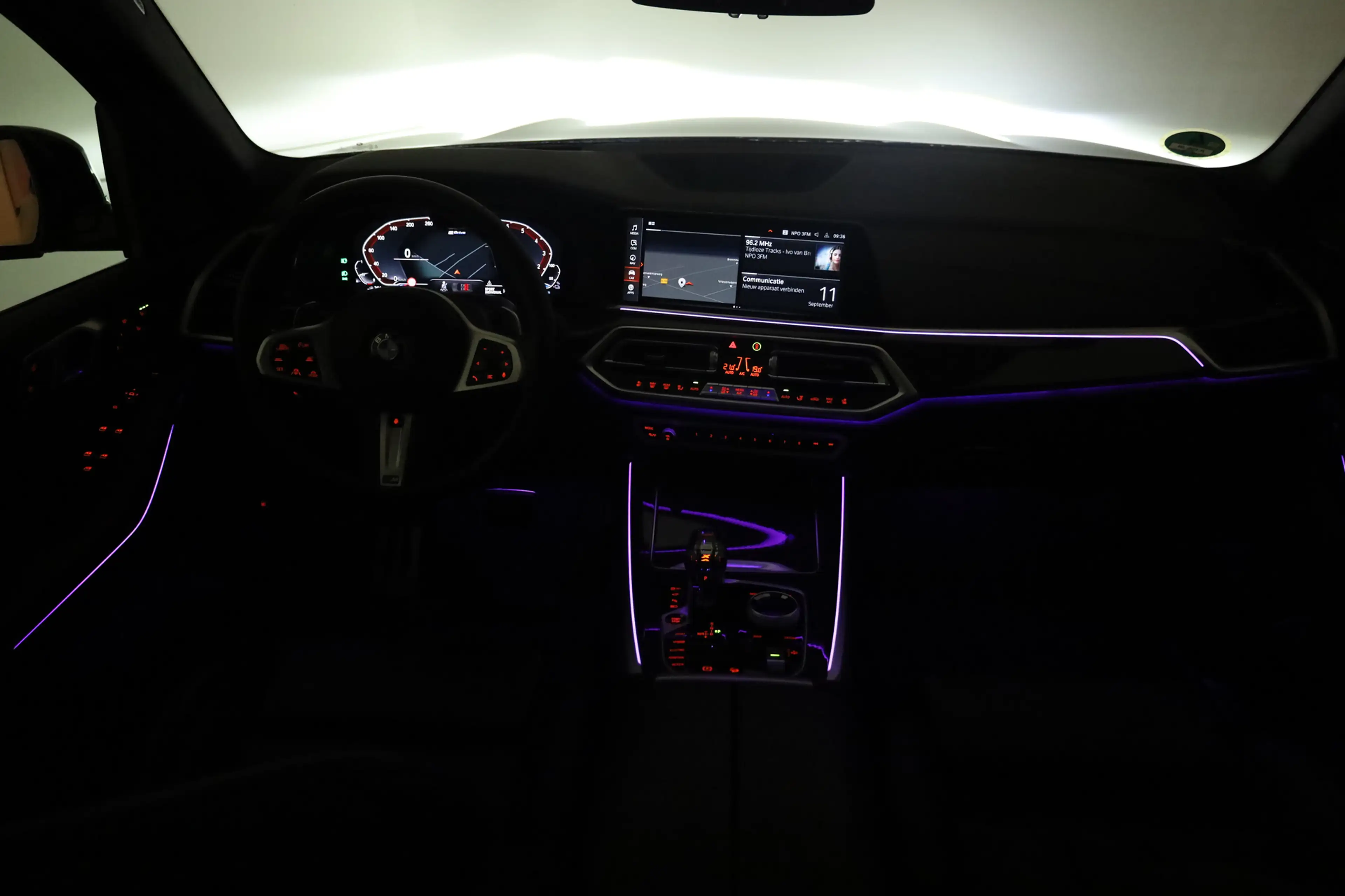 BMW X5 xDrive45e M Sport | Orgi. NL | Skylounge | Active — photo 40
